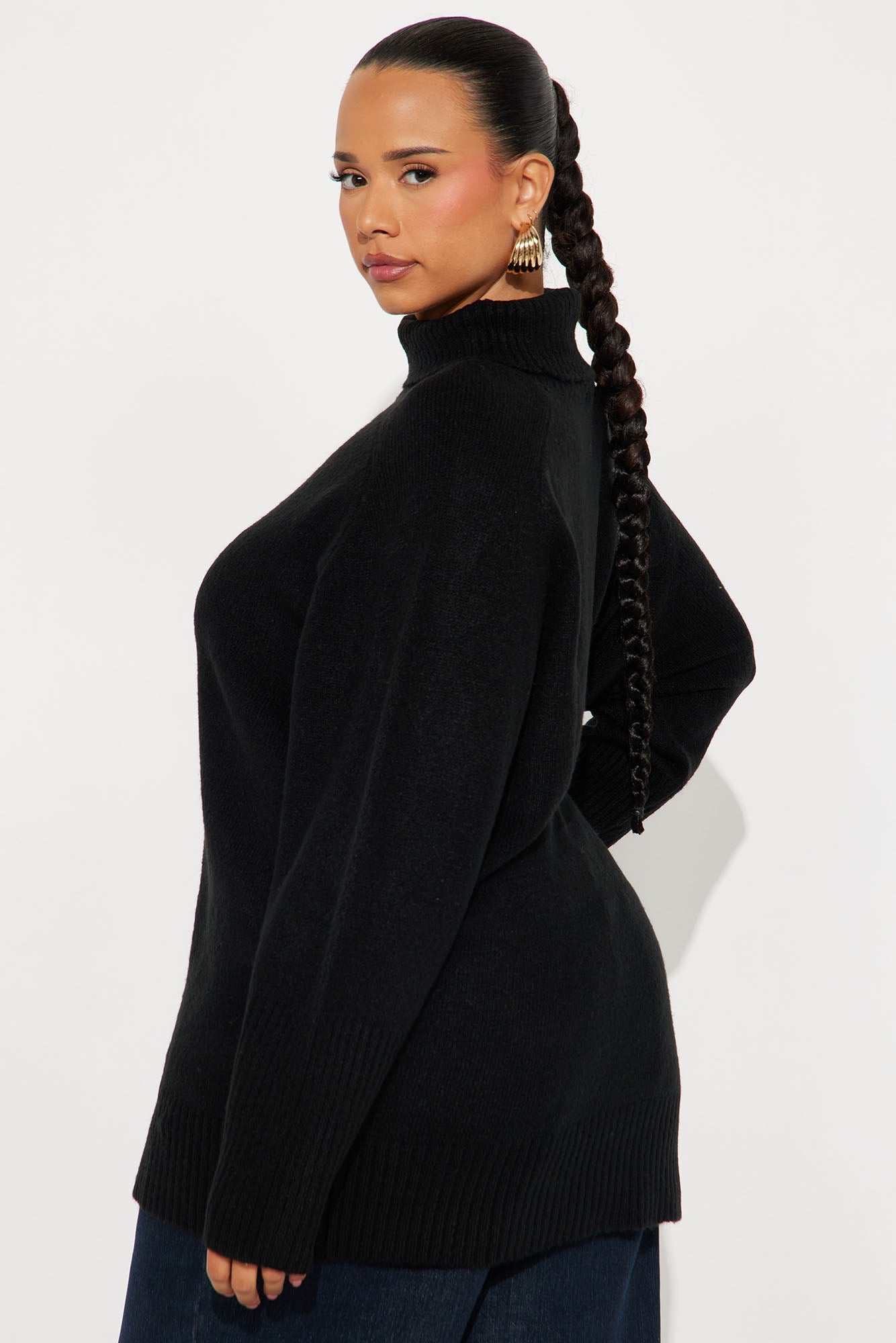 Head In The Clouds Turtle Neck Sweater - Black