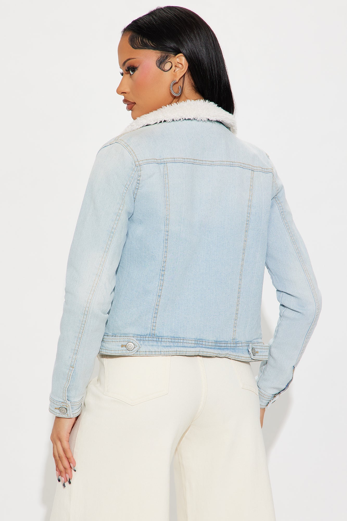 Dakota Denim Trucker Jacket - Light Wash