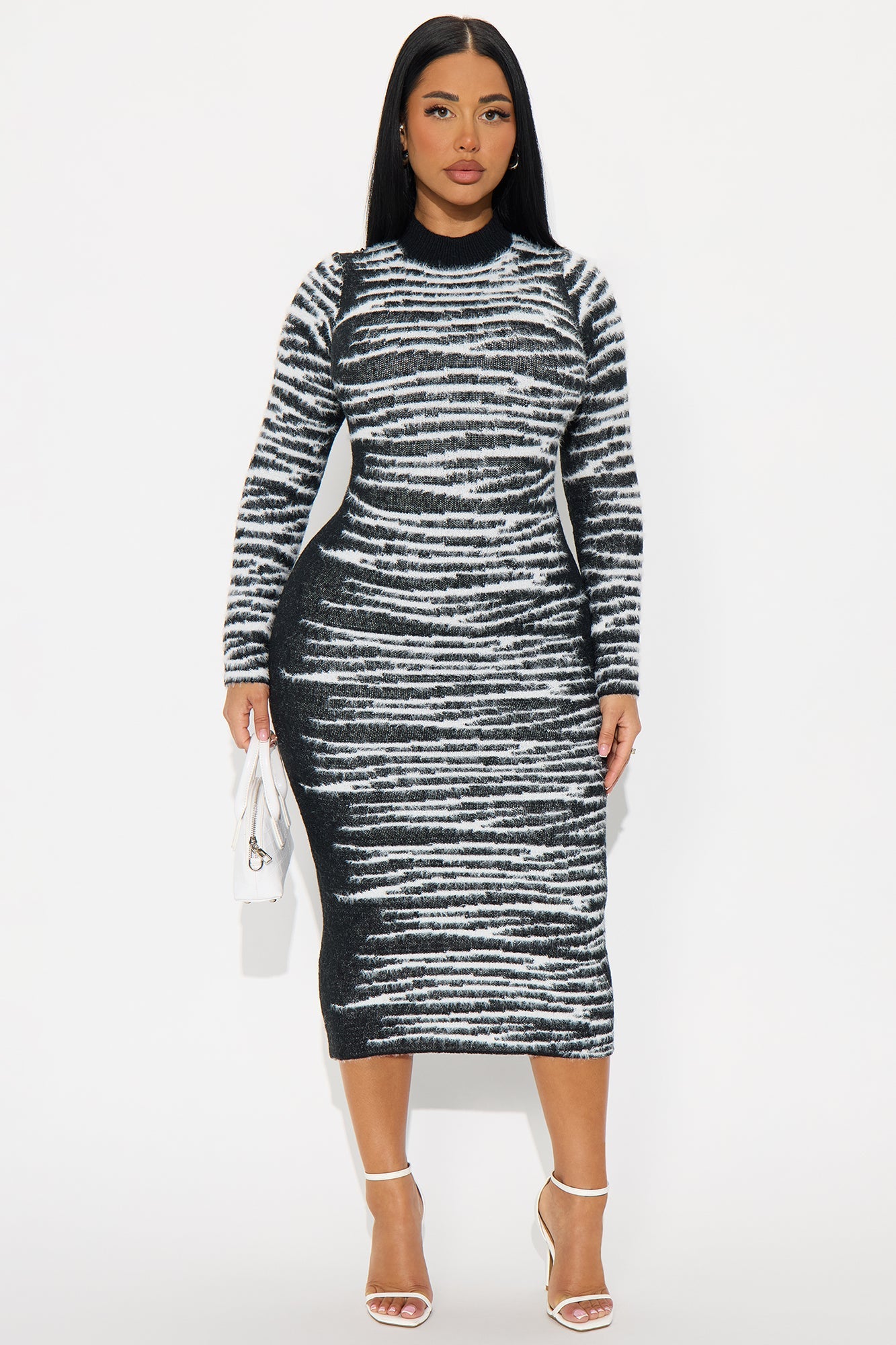 Hot Flow Sweater Maxi Dress - Black/combo