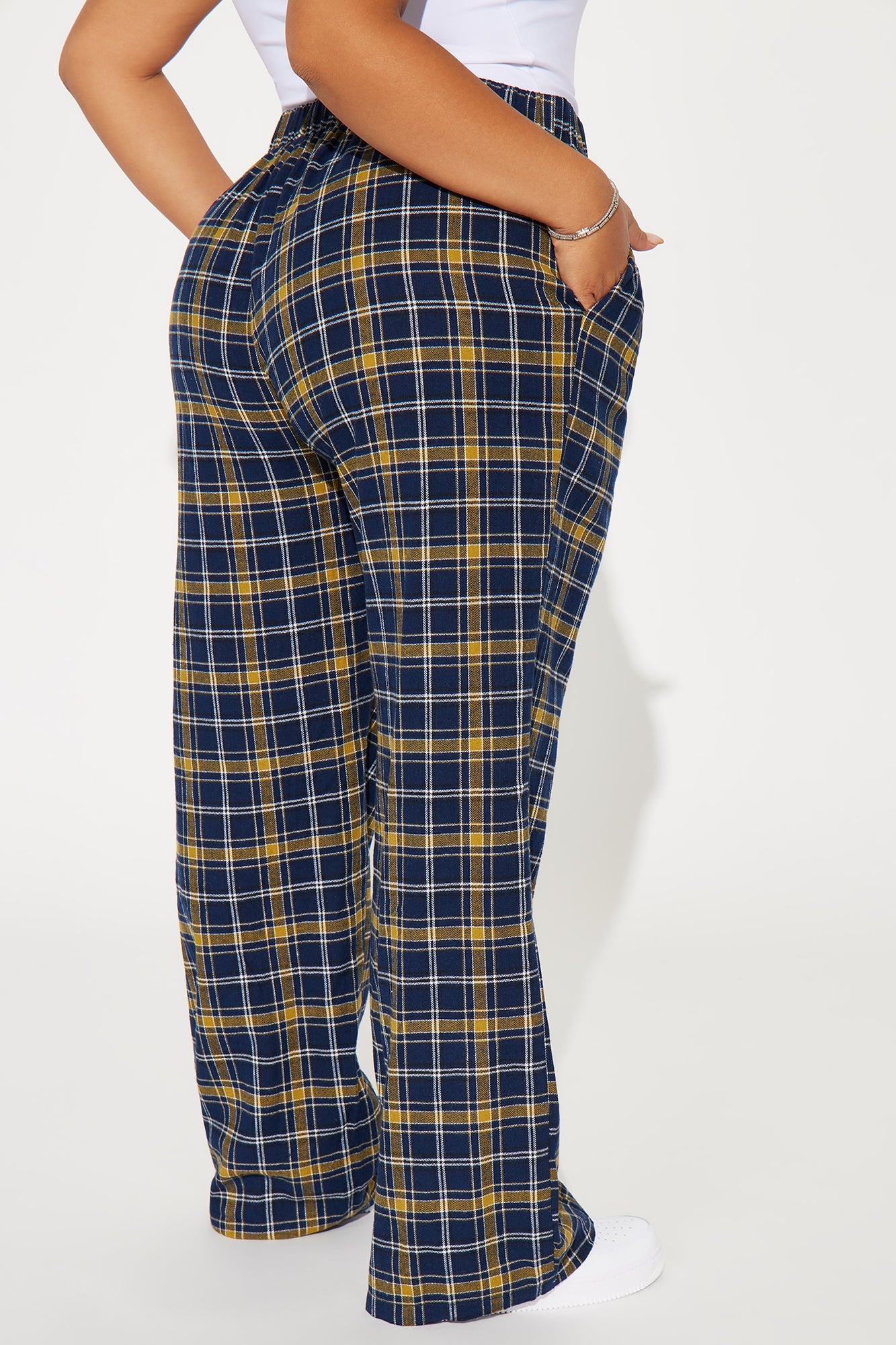 Feeling Casual Plaid Boxer Pant - Navy/combo