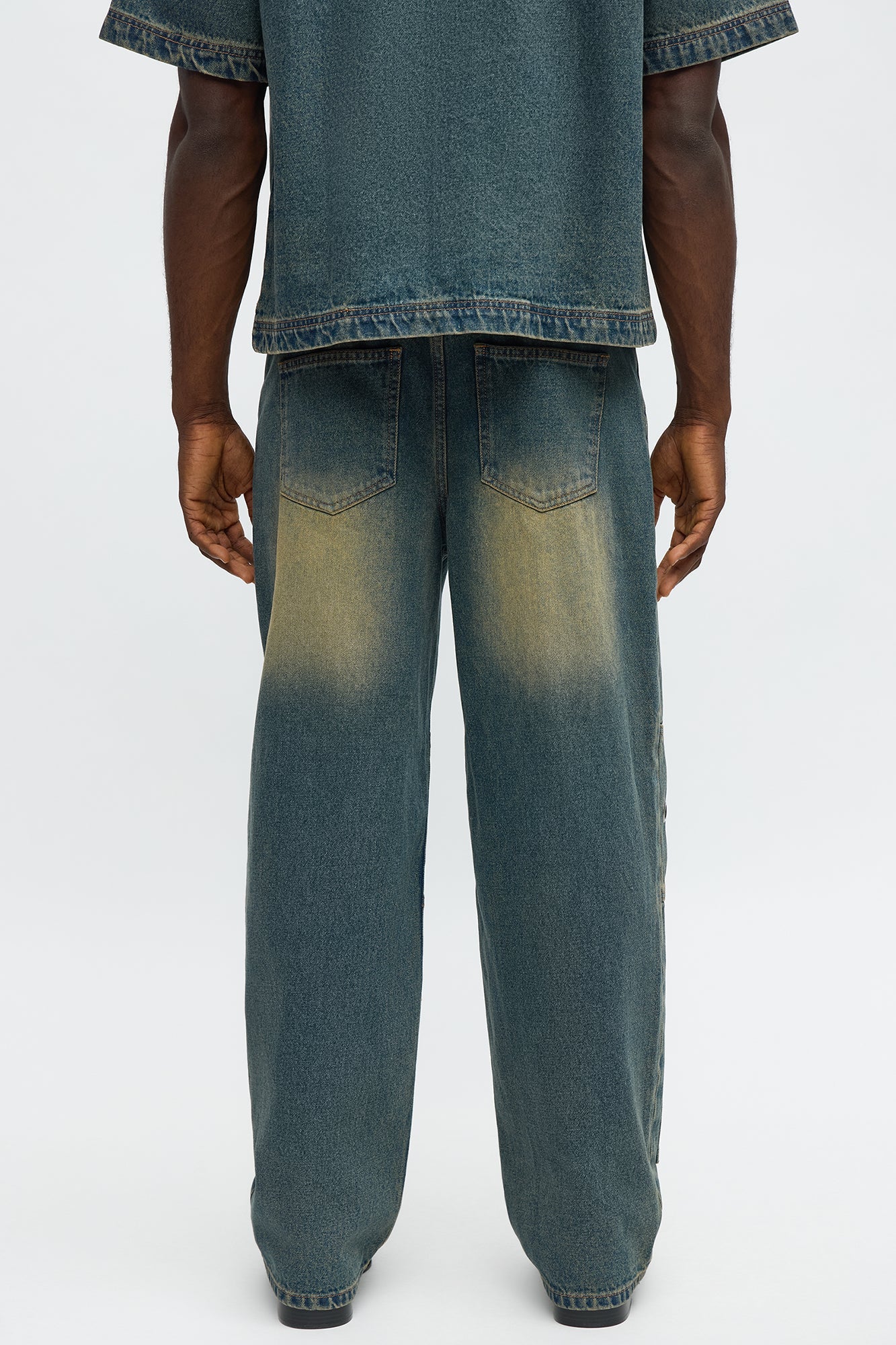 Baggy Eyelet Jean - Vintage Blue Wash