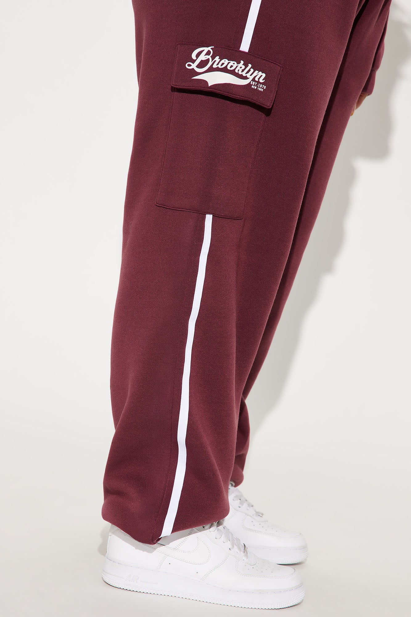 Brooklyn Life Fleece Jogger Set - Burgundy