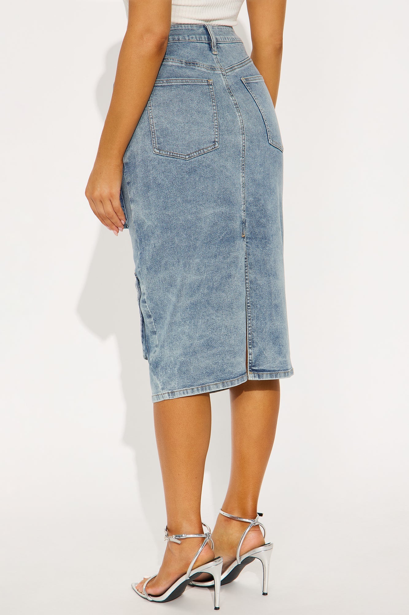 Sakura Cargo Denim Midi Skirt - Medium Wash