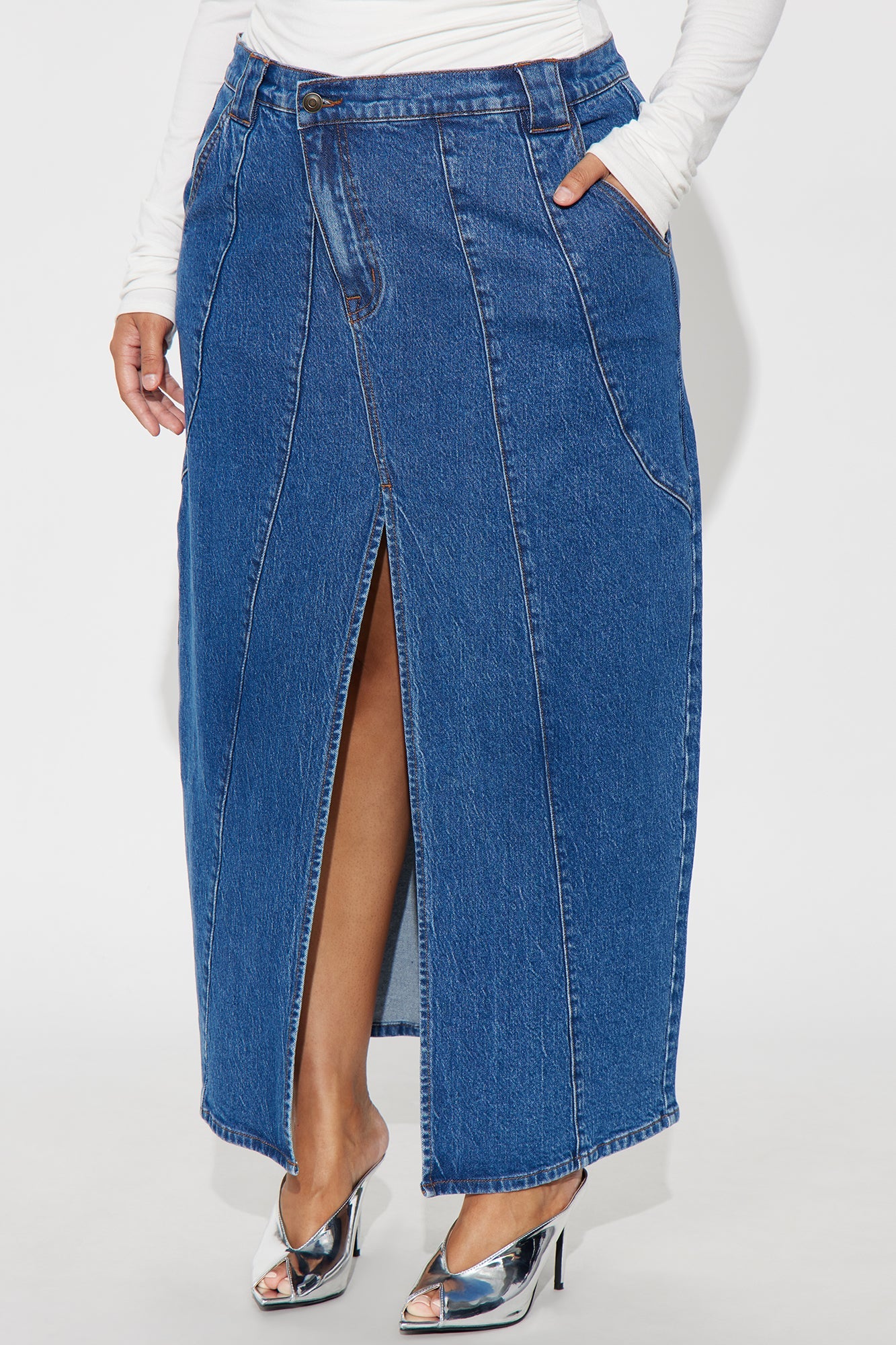 Penny Front Slit Denim Maxi Skirt - Medium Wash