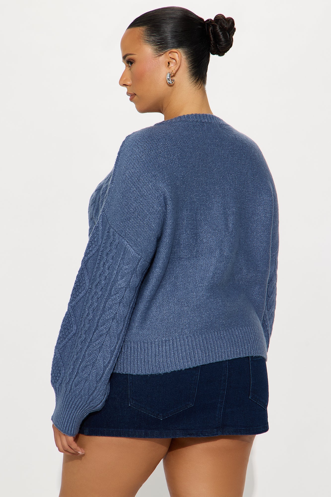 Silent Mode Cable Knit Sweater - Blue