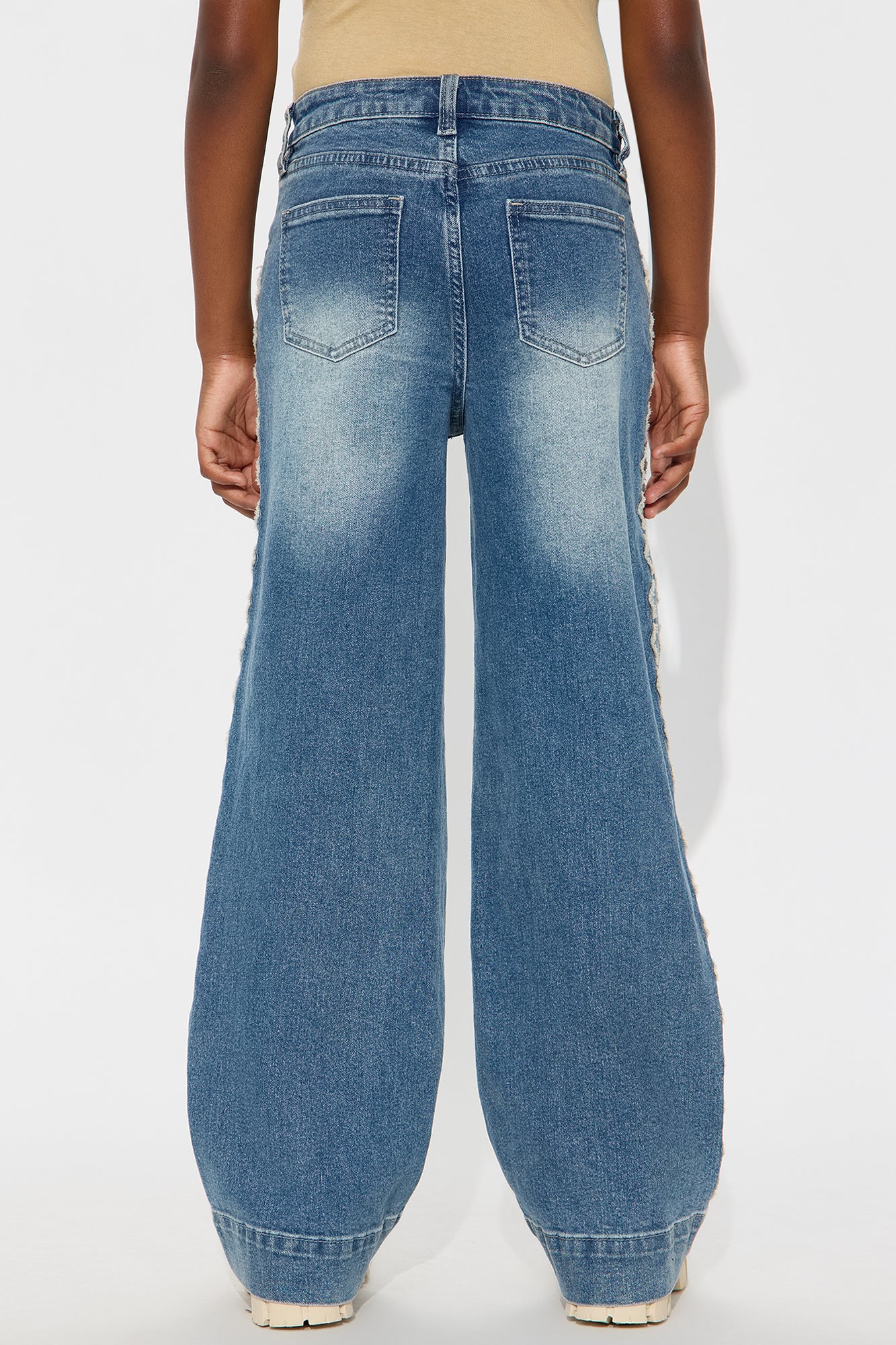 Mini Della Stretch Straight Leg Jeans - Medium Wash