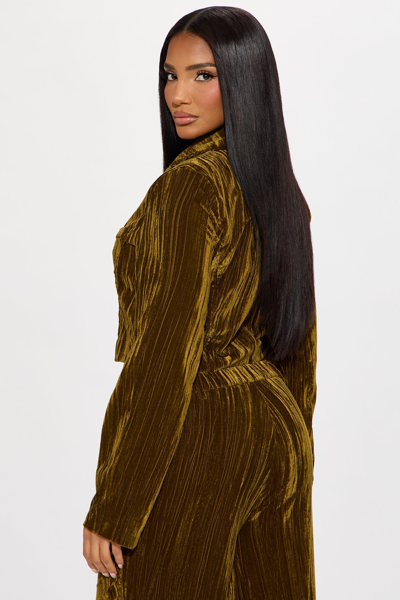 Keep You Wondering Cropped Velvet Blazer - Olive