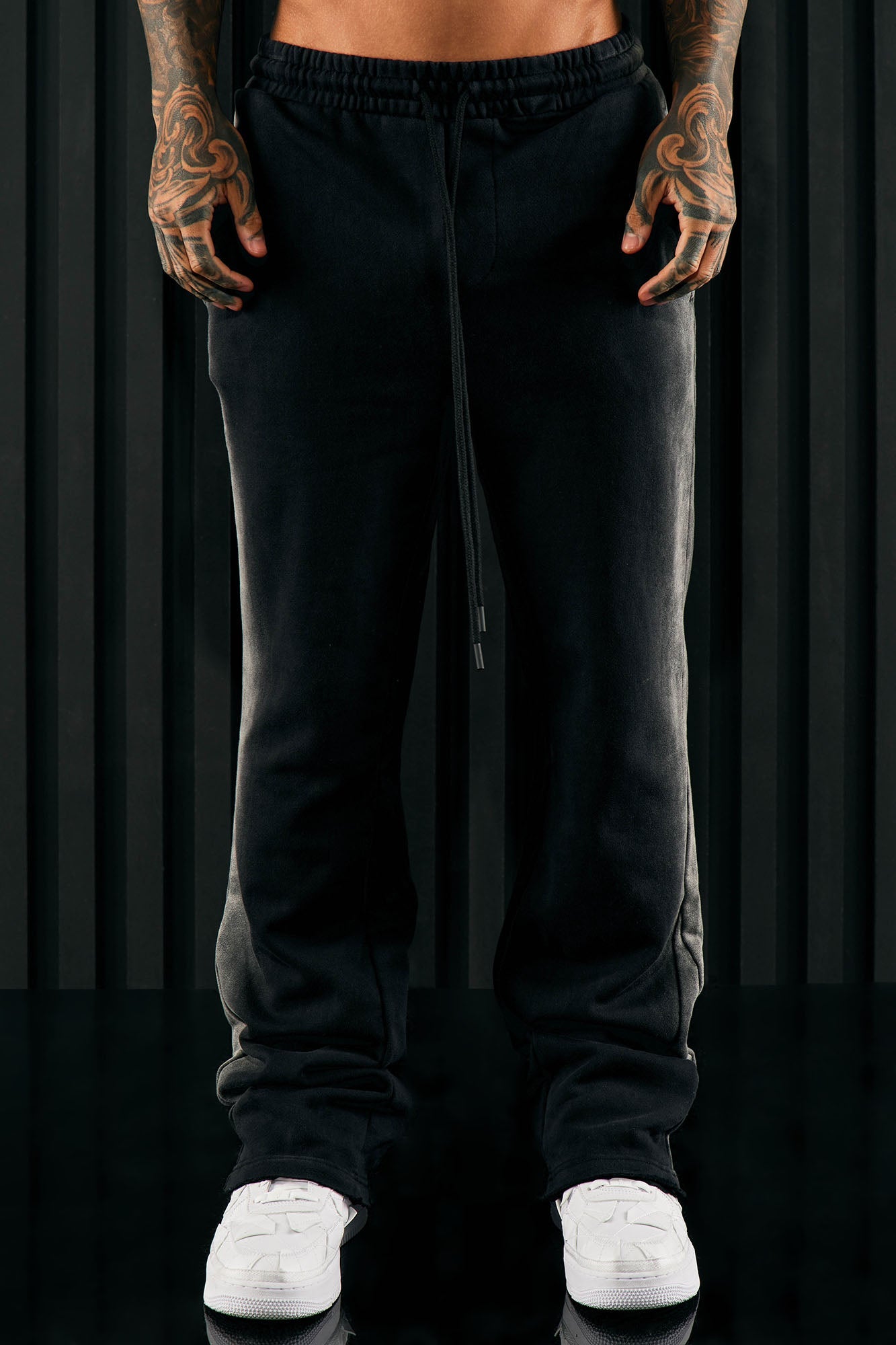 Tyson All You Flared Sweatpants - Black