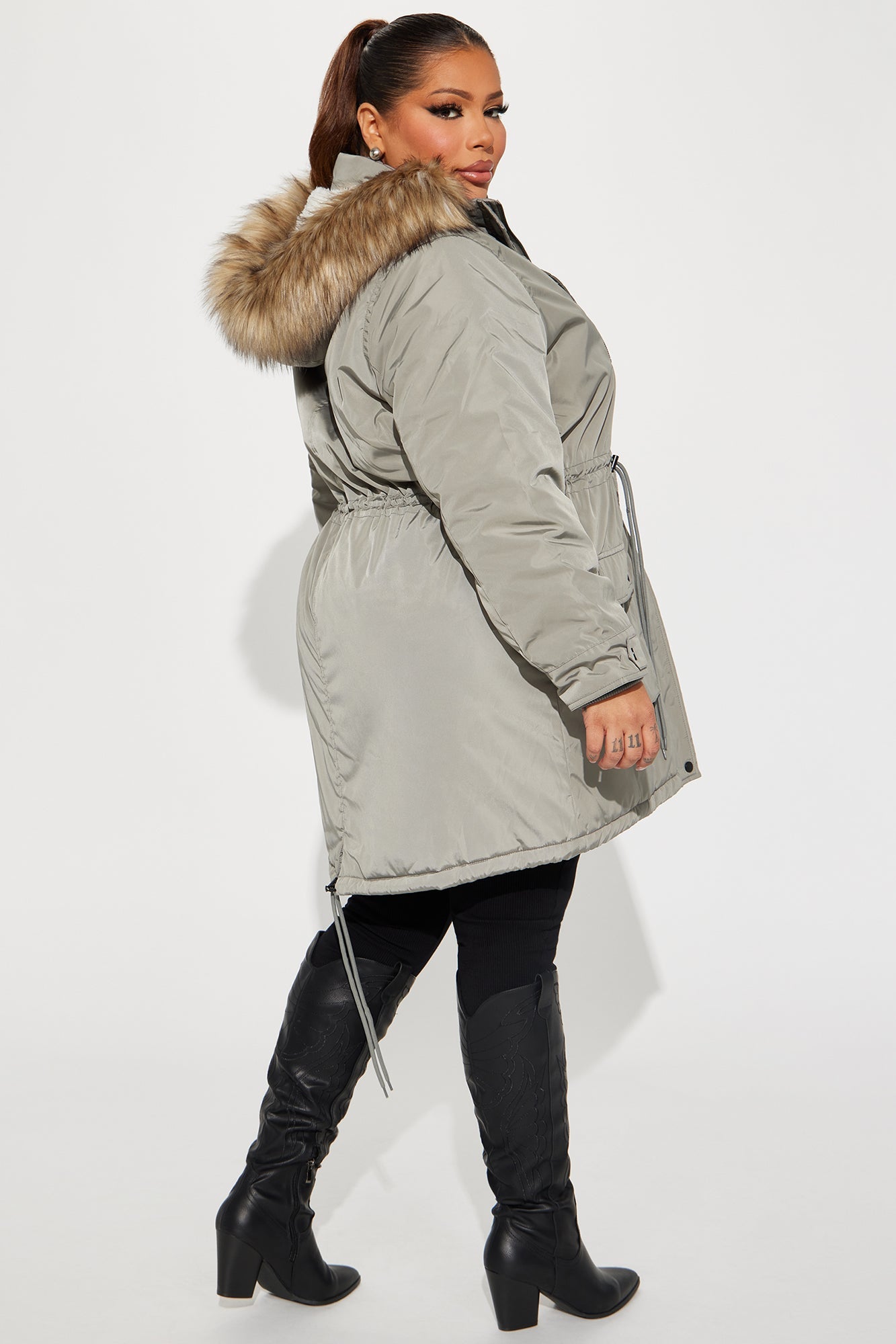 Cold News Puffer Jacket - Olive