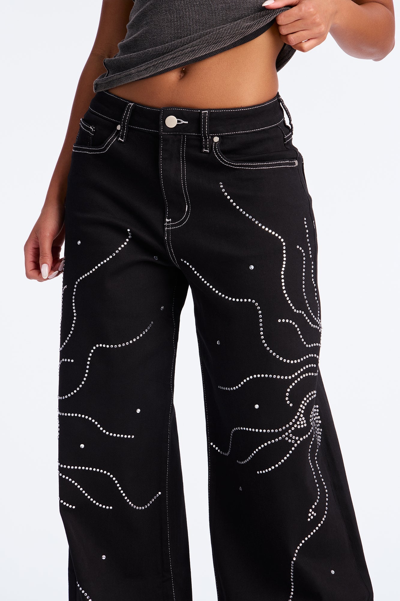 Midnight Sun Embellished Jeans - Black