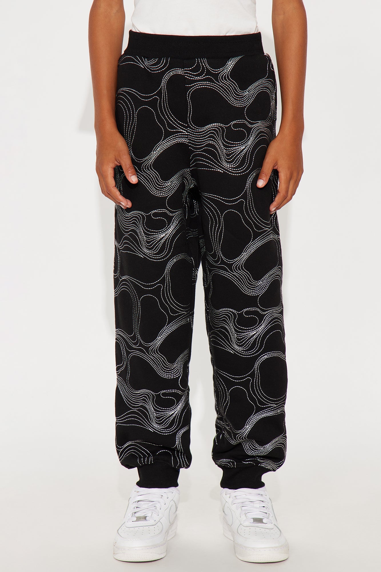 Mini Elevation Stitch Baggy Jogger - Black