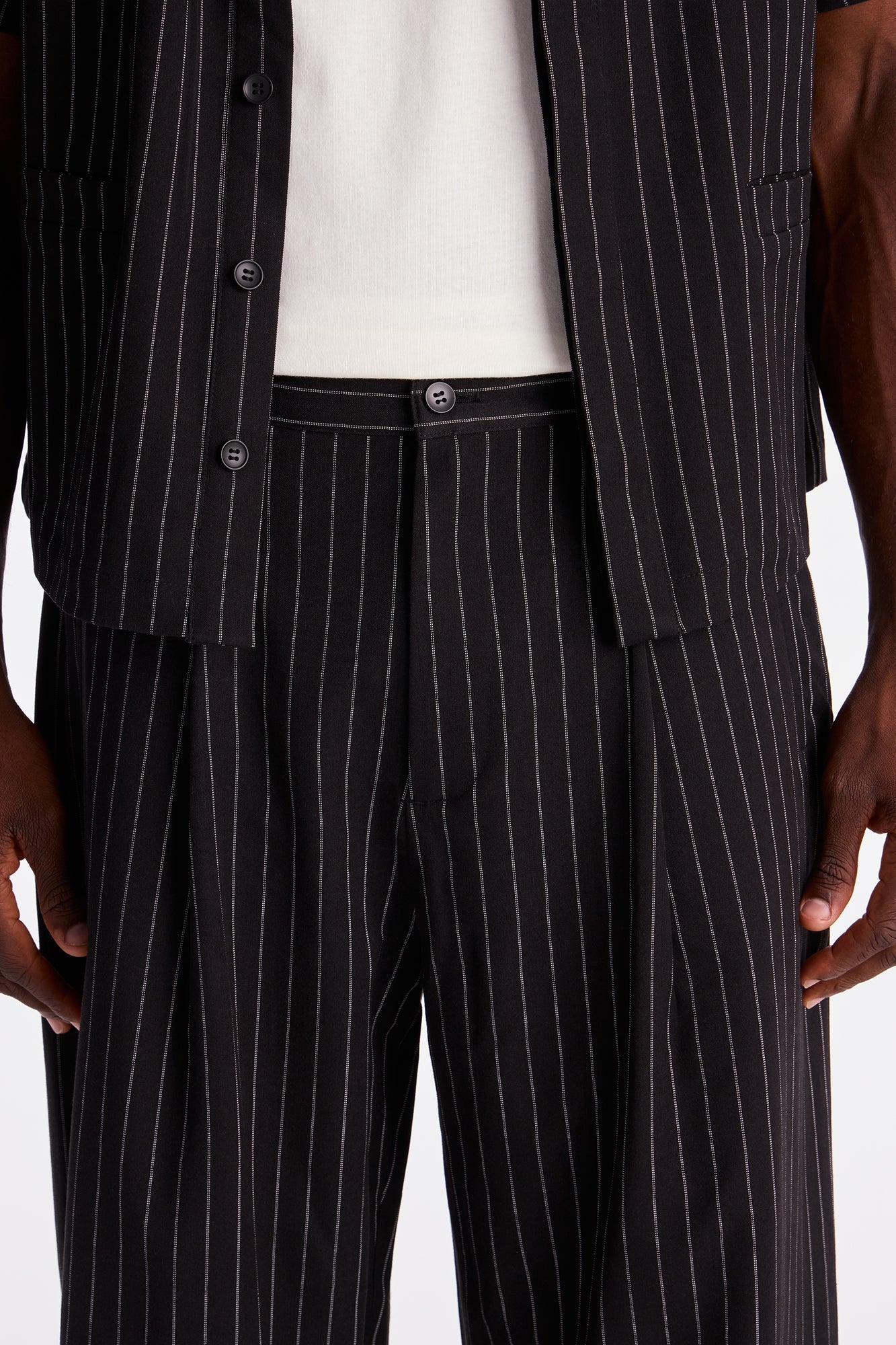 Wide Leg Straight Striped Double Pleated Trouser - Black
