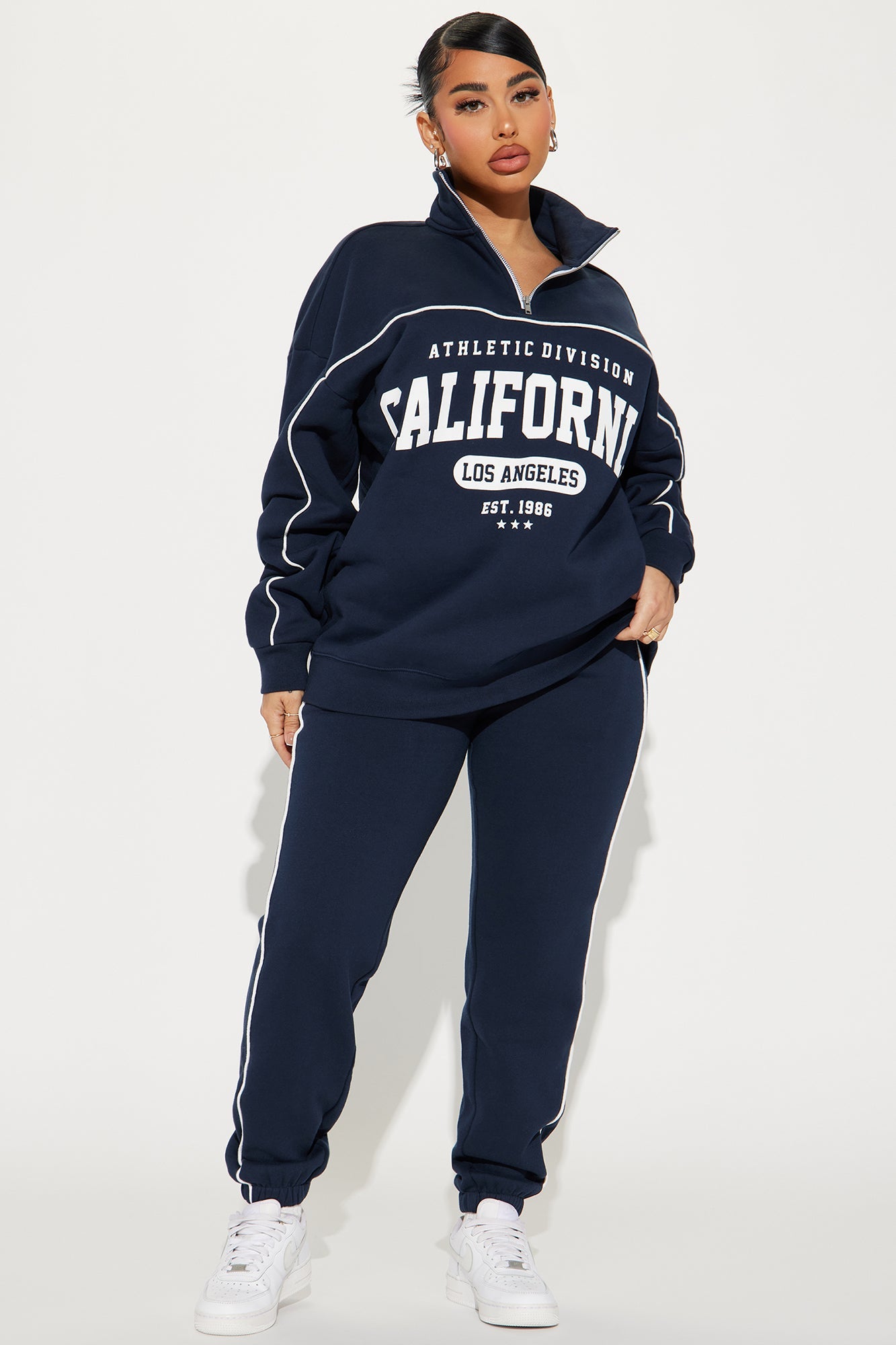 California Life Sweatsuit - Navy
