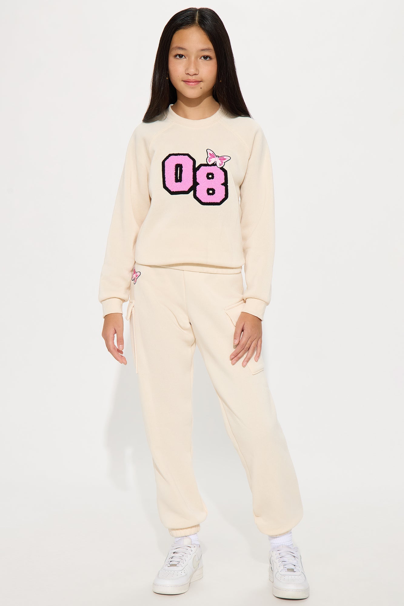 Mini Elisa Chenille Patch Sweatshirt And Jogger Pant Set - Tan