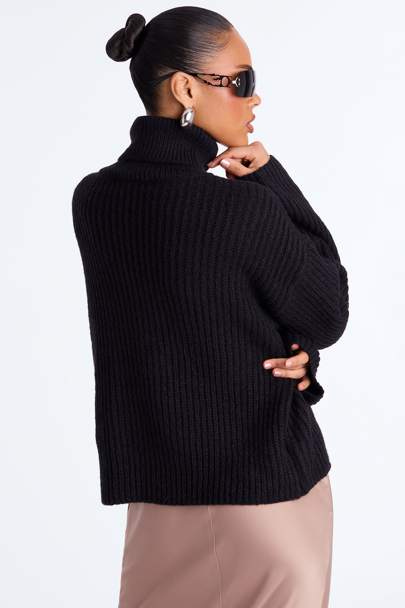 Jacklyn Turtle Neck Sweater - Black