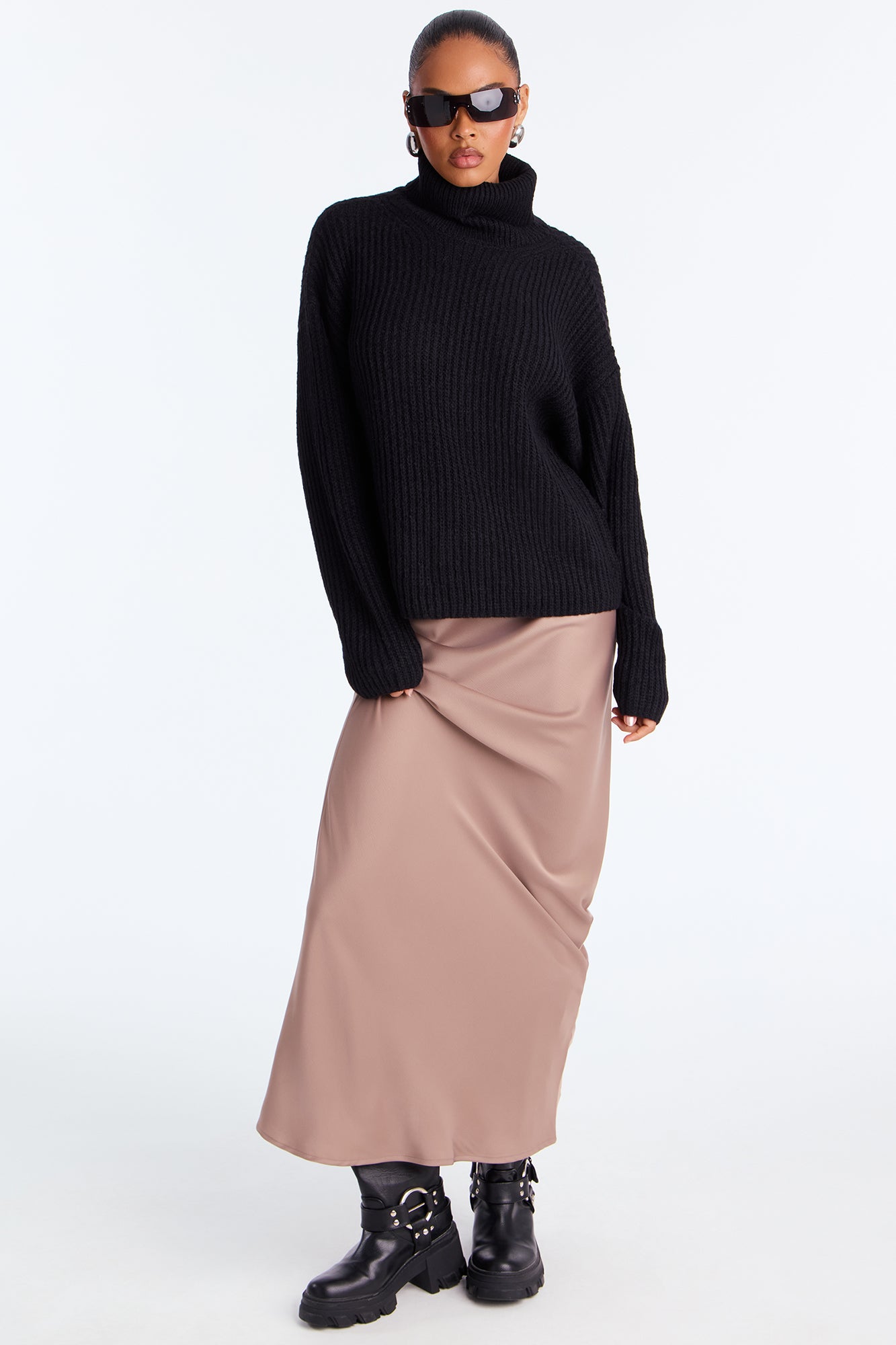 Jacklyn Turtle Neck Sweater - Black