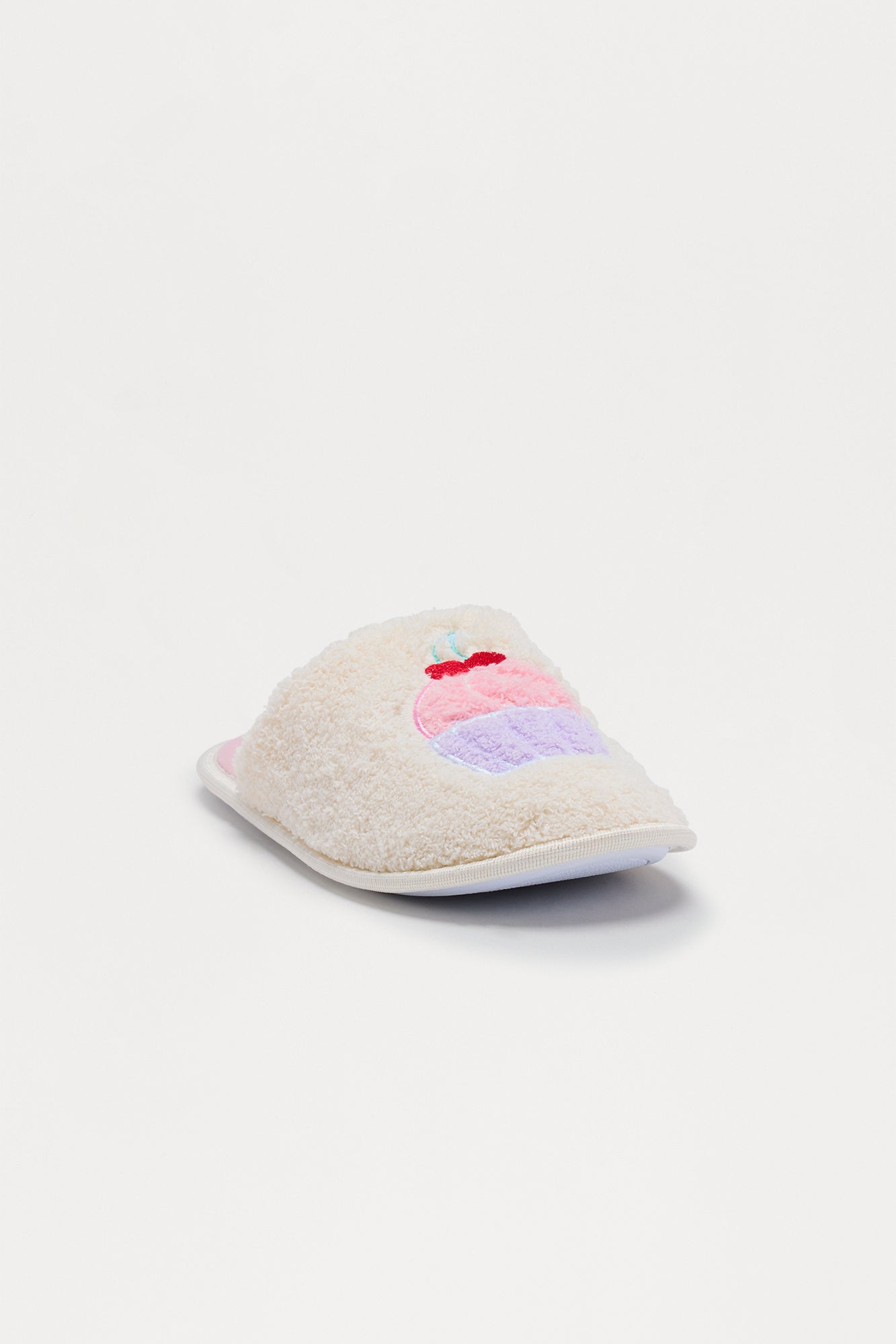 Cupcake Cutie Sherpa Slippers - White