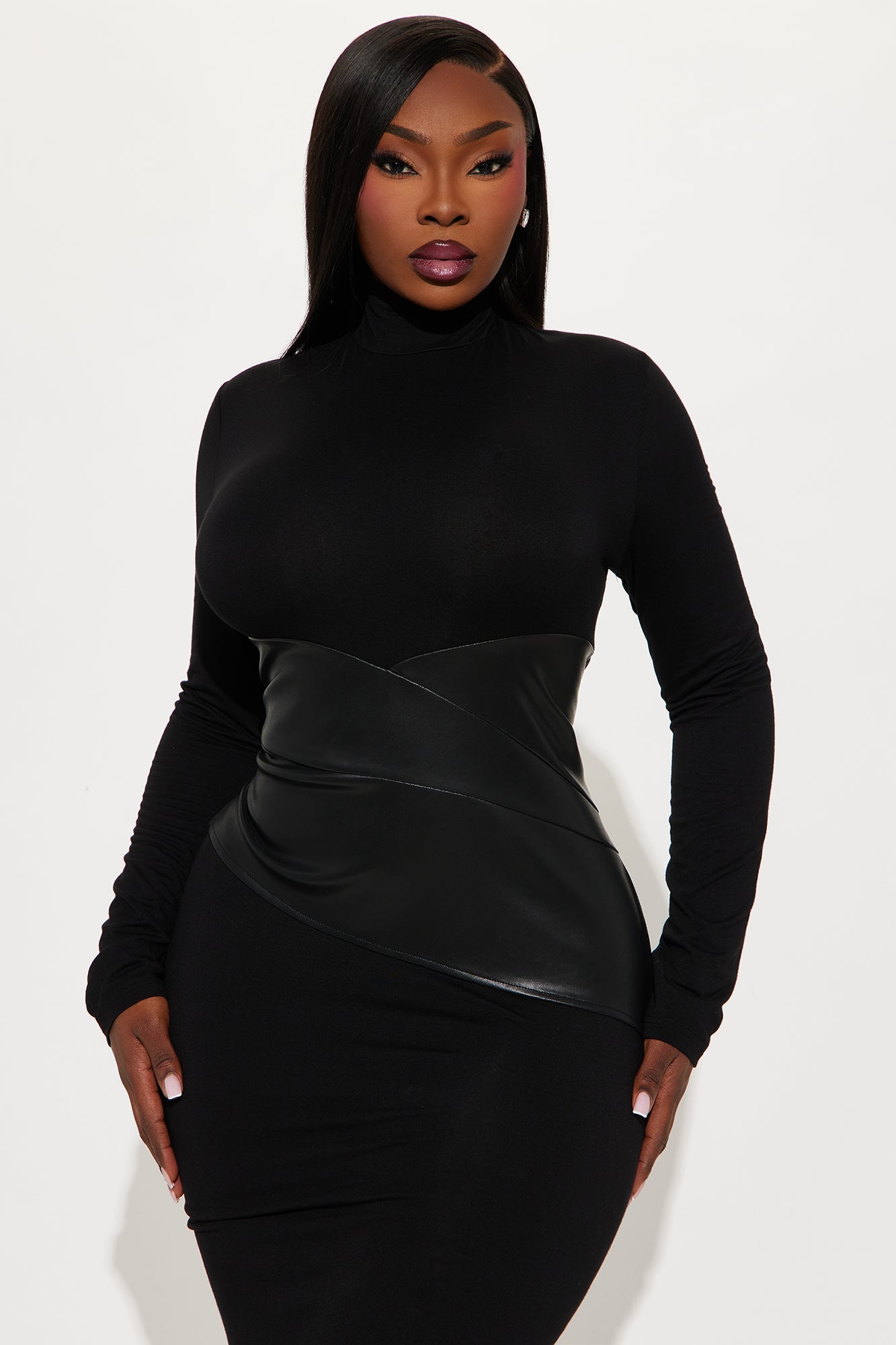 Beyond Snatched Maxi Dress - Black/Black