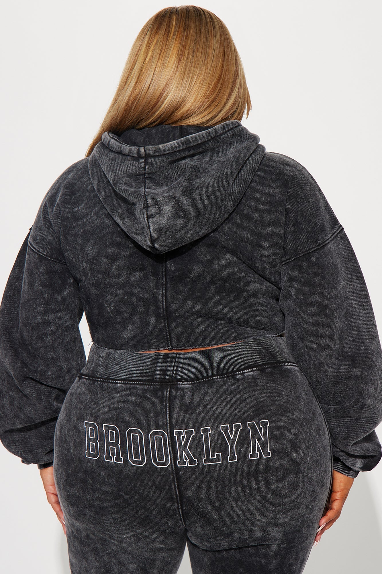 Brooklyn City Washed Hoodie - Black Wash