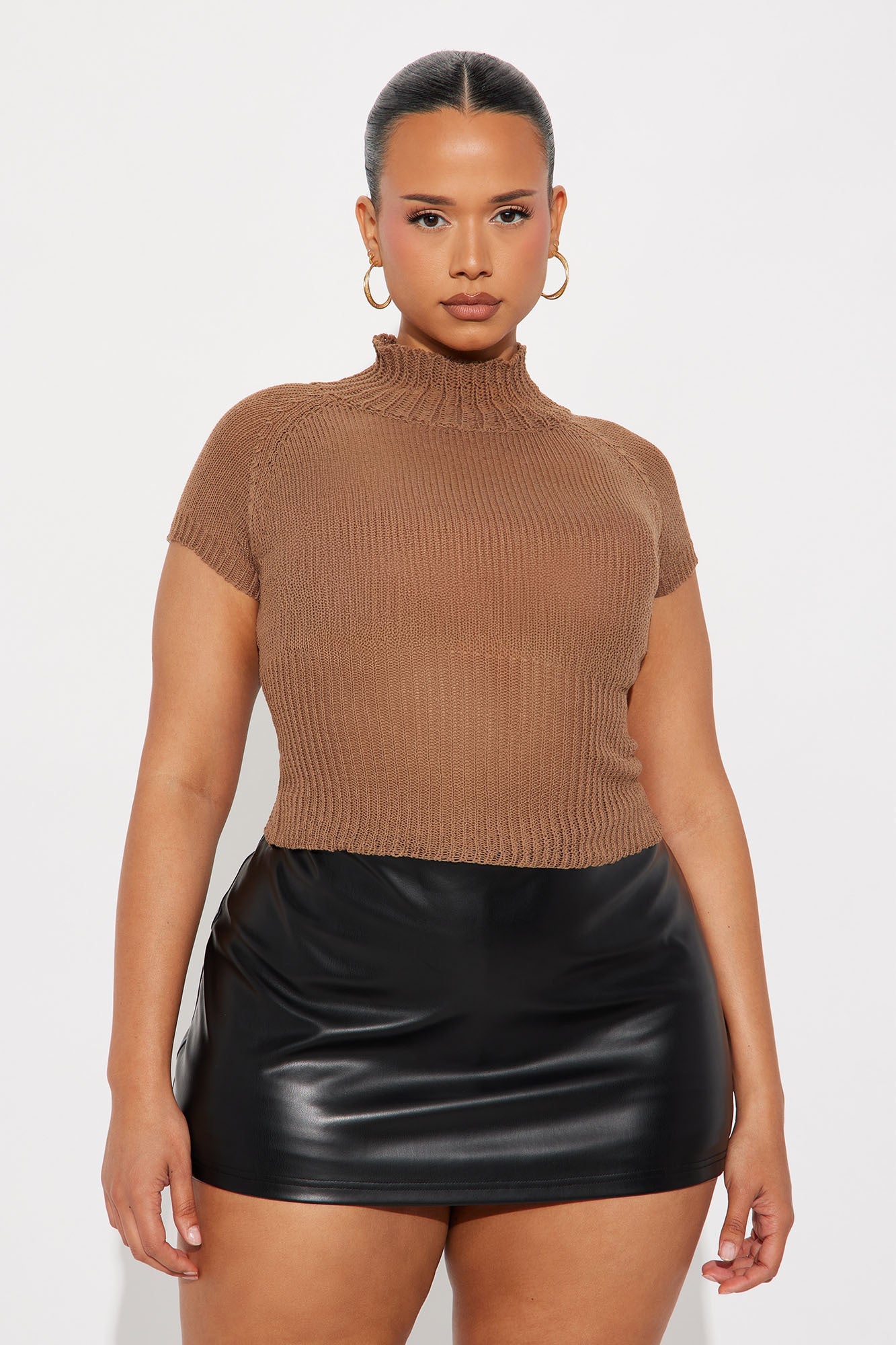 Soft Girl Era Everyday Mock Neck Short Sleeve Fitted Pullover Sweater - Mocha