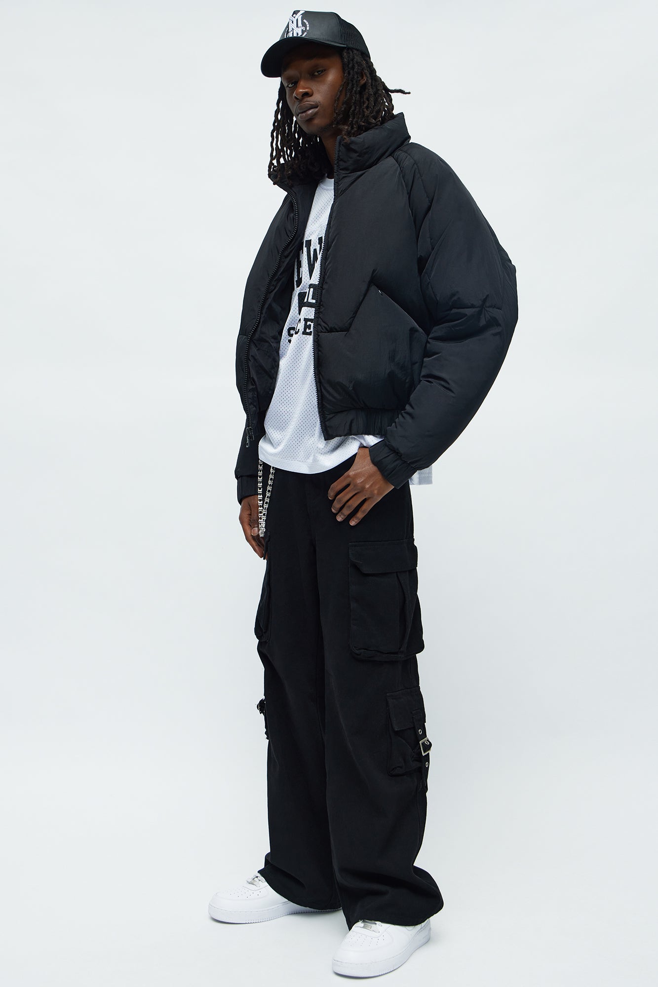 Cropped Look At Me Paneled Puffer Jacket - Black
