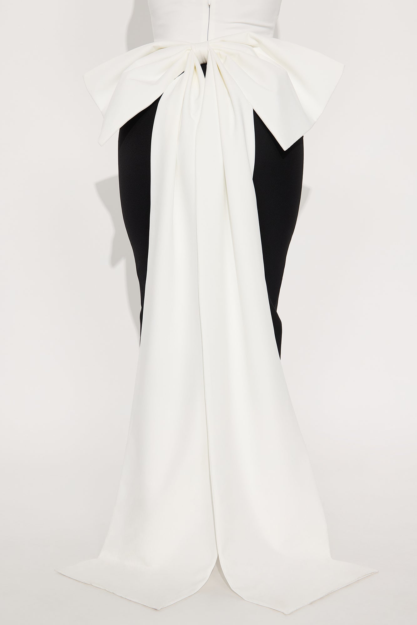 Valeria Detachable Bow Midi Dress - Black/White
