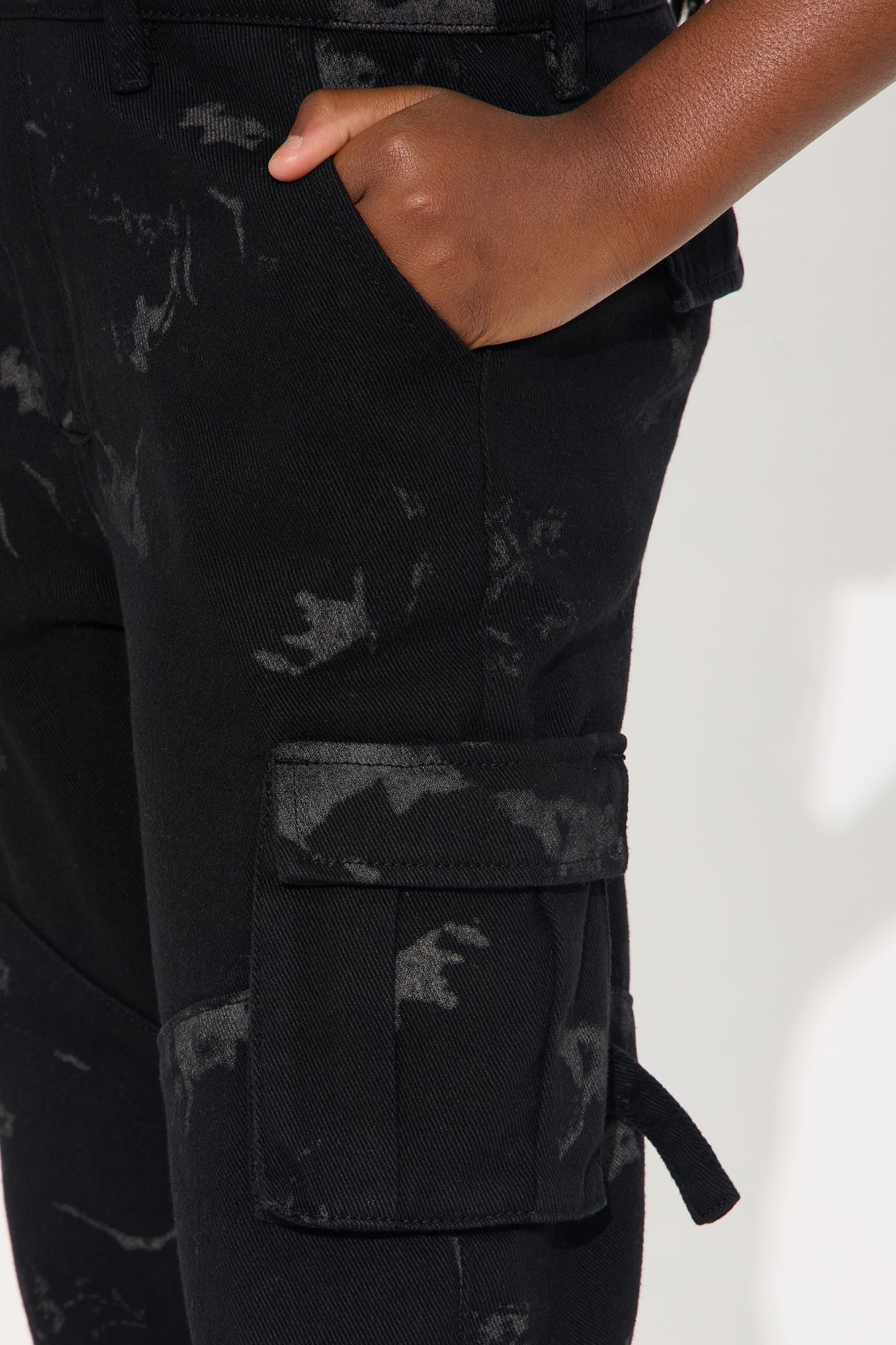 Mini Level You Up Mineral Wash Cargo Pant - Black/combo