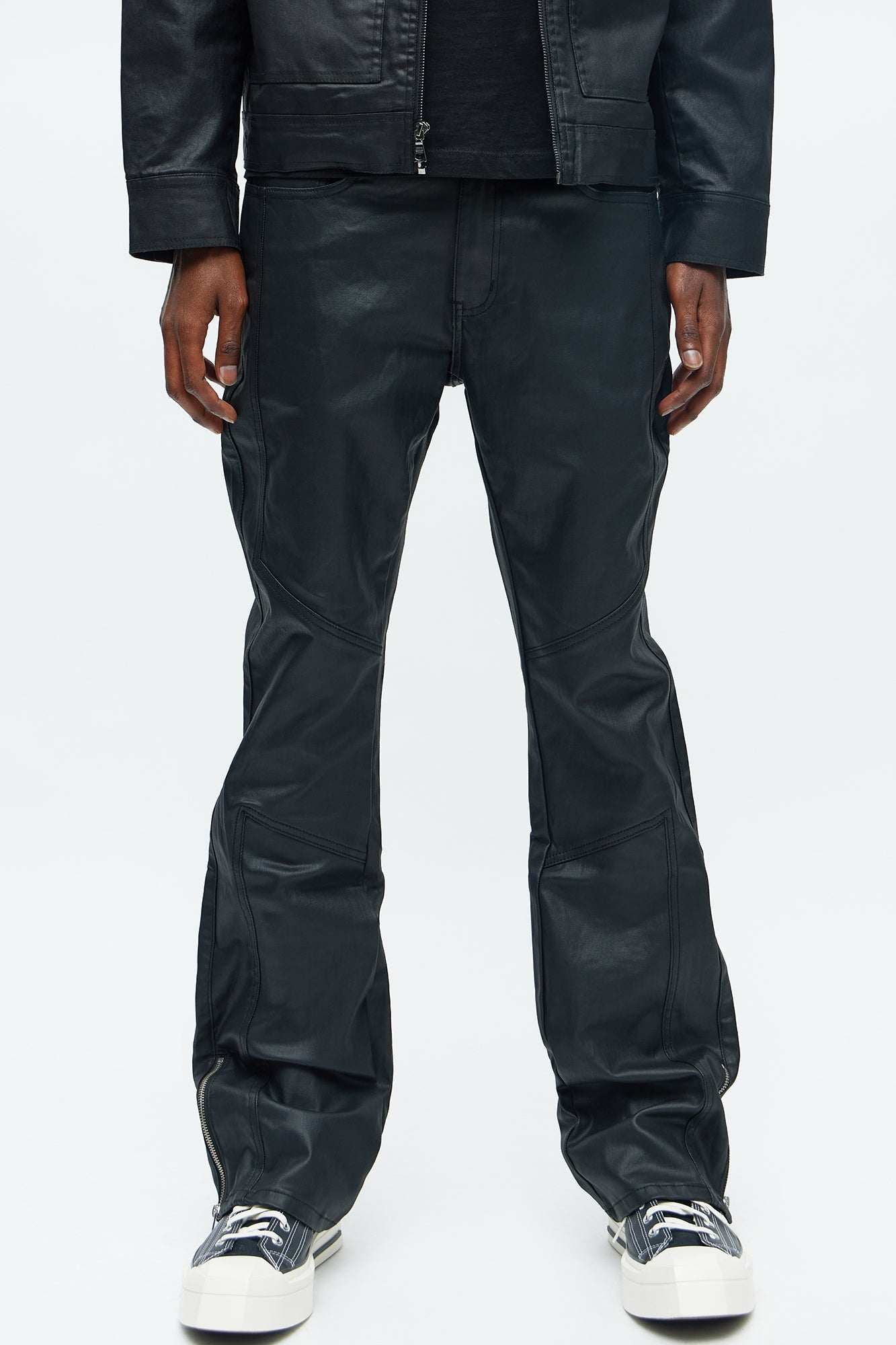 Stacked Skinny Flare Paneled With Zipper Waxed Jean - Black