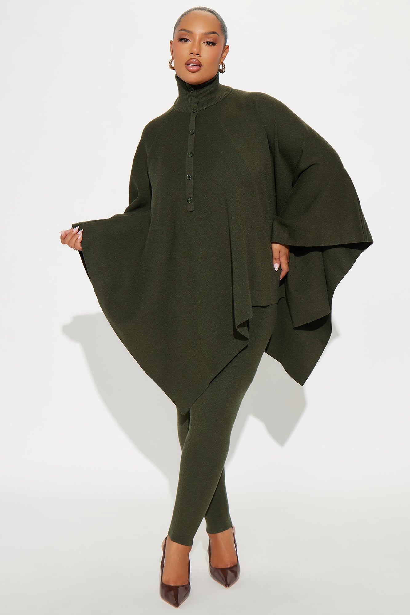 Weekend Rebel Poncho Sweater Pant Set - Olive