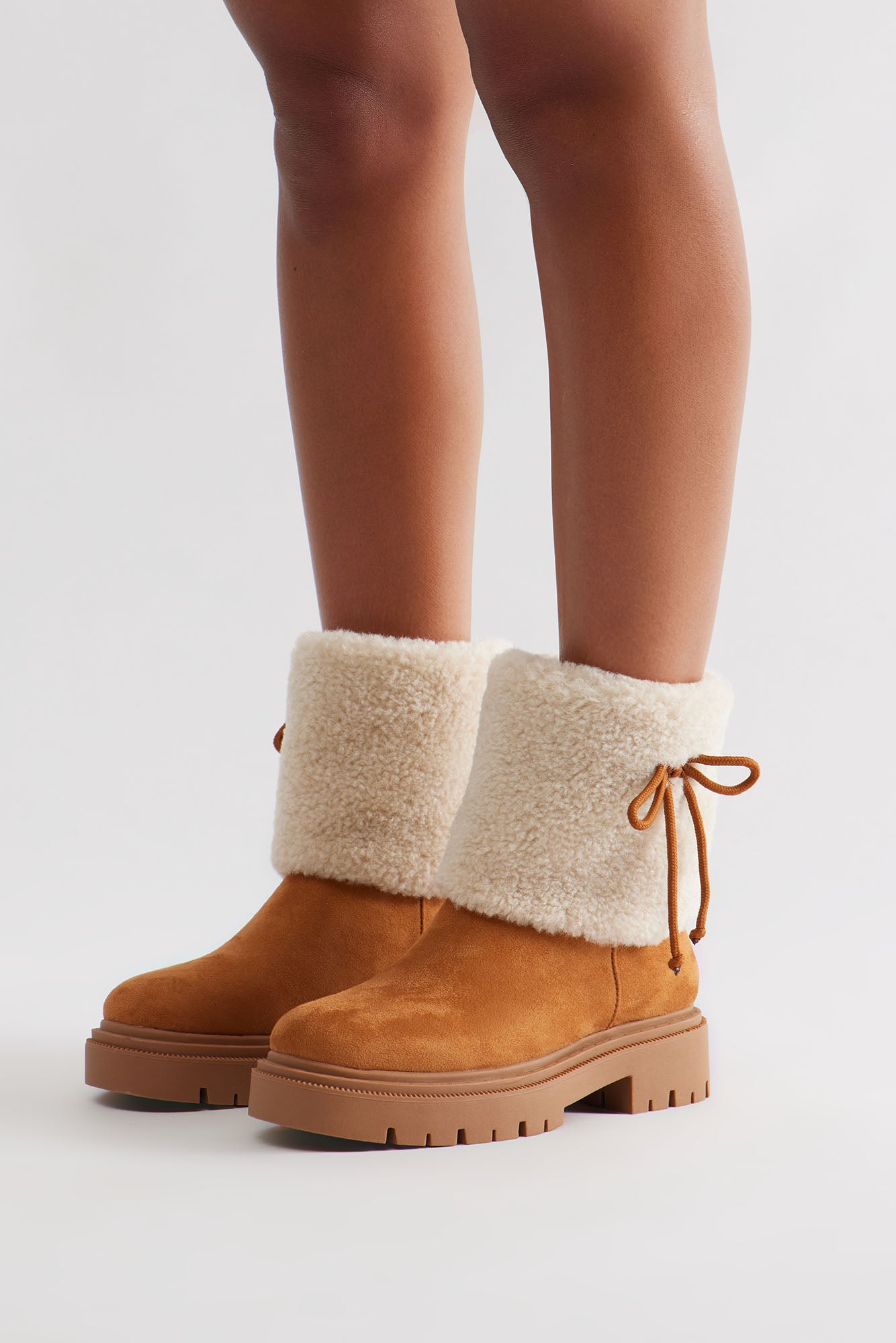 Frostbite Fur Trim Booties - Chestnut