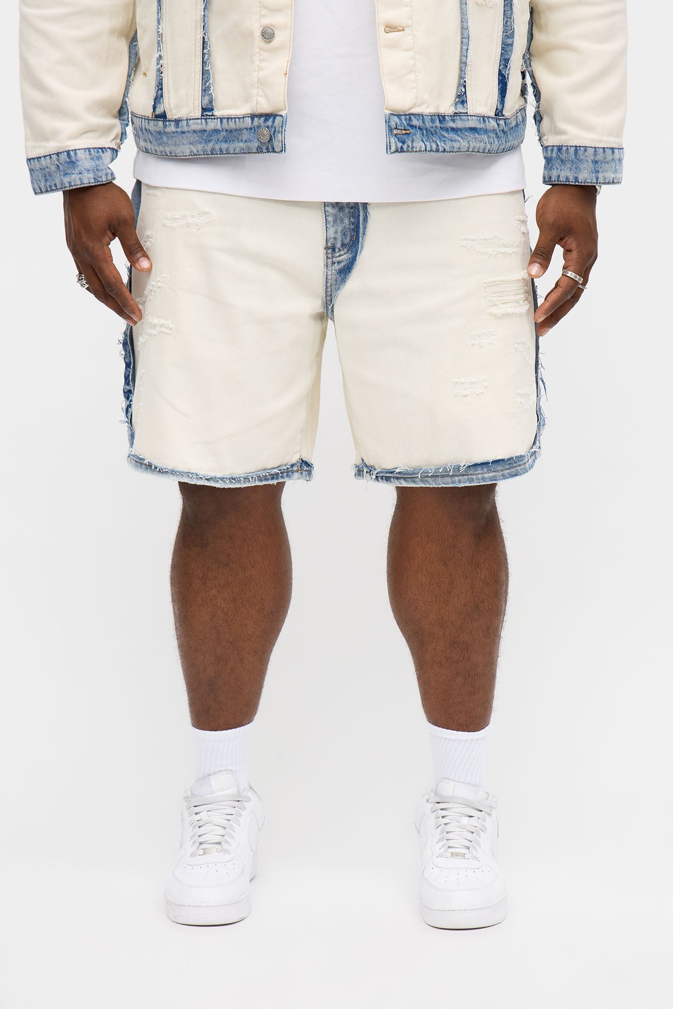 Relaxed Benji Fray Denim Short - Off White/combo