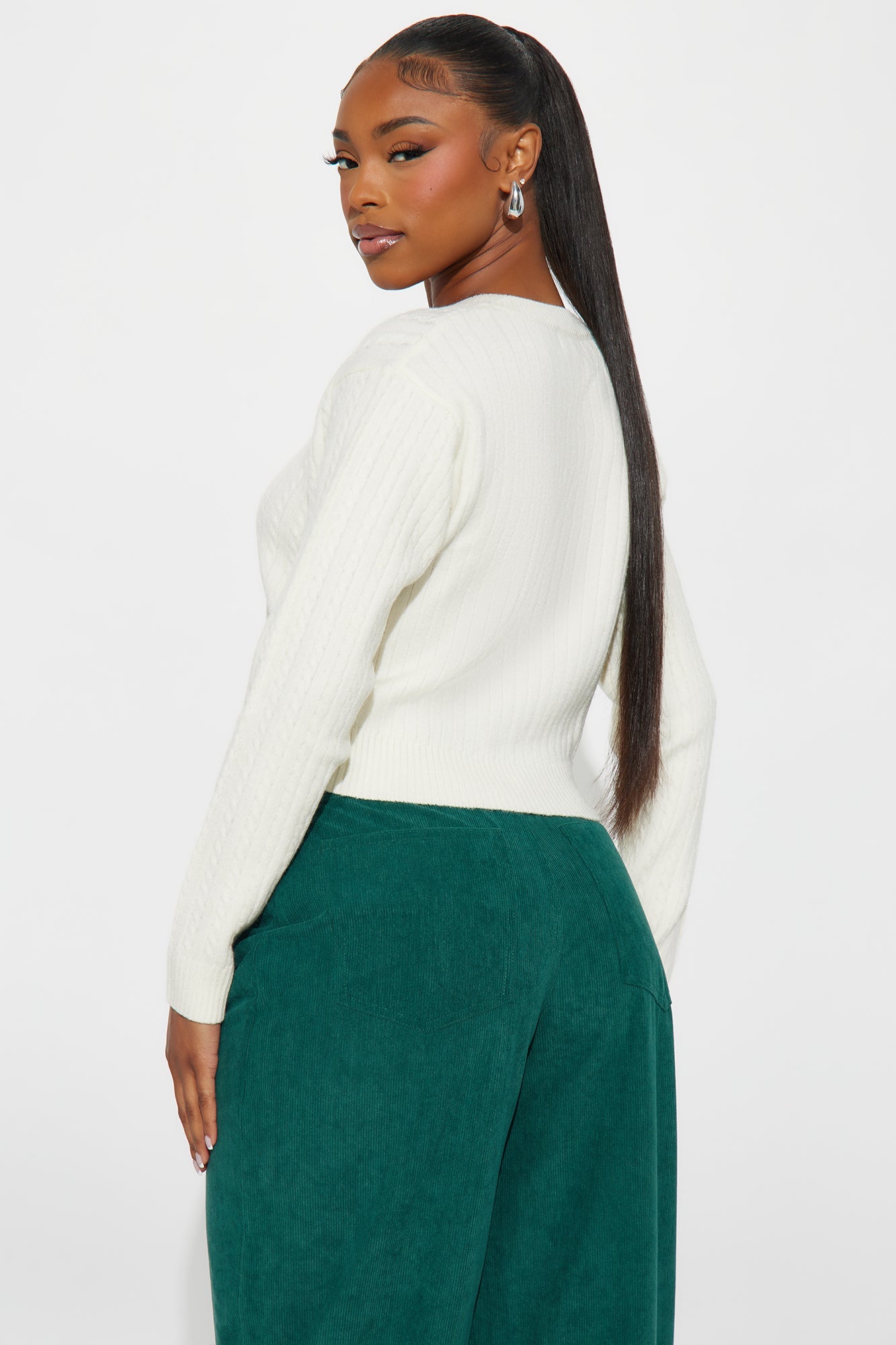 Frosty V Neck Cable Knit Sweater - Ivory