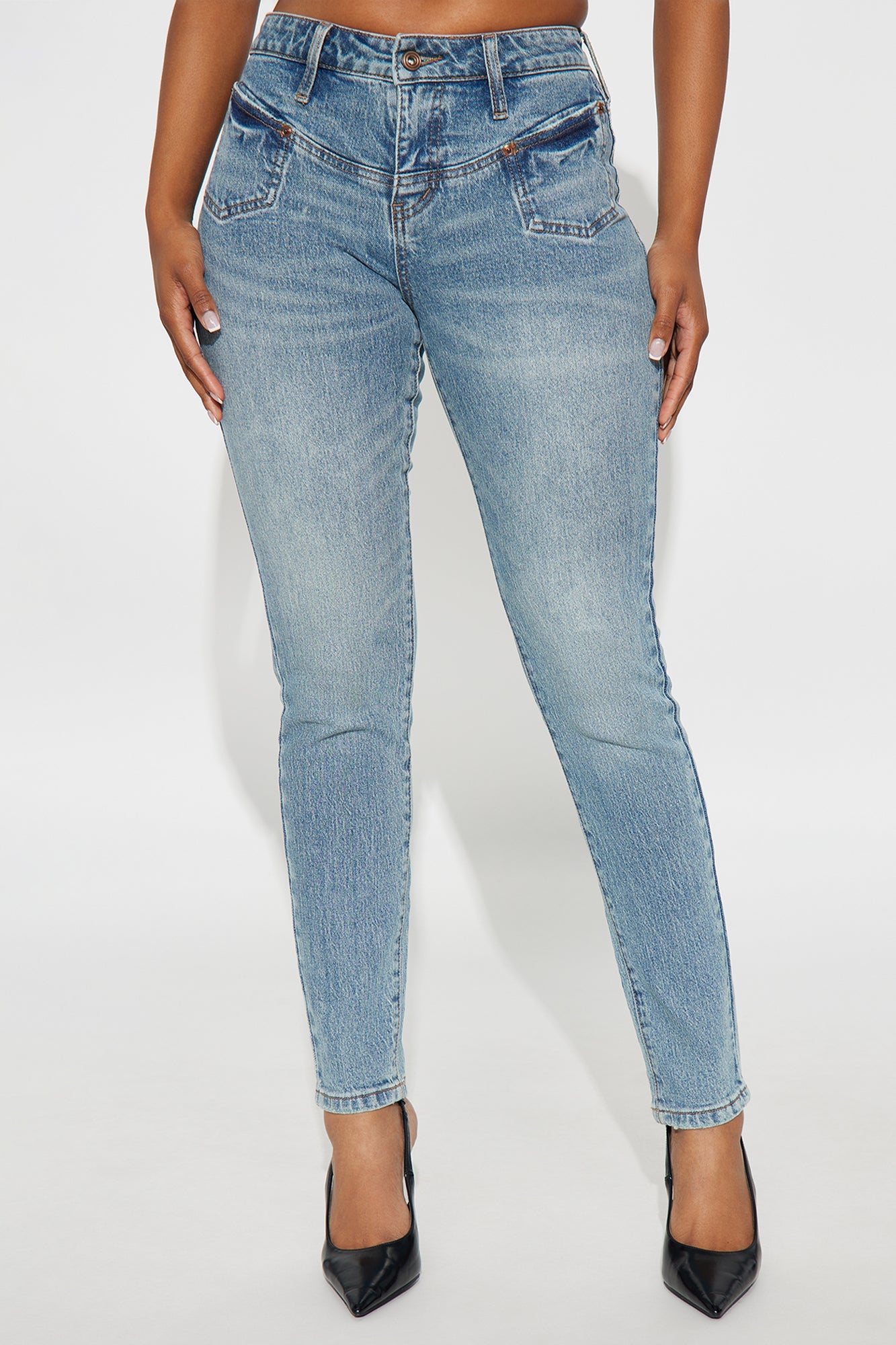 Feeling French Skinny Jeans - Medium Wash