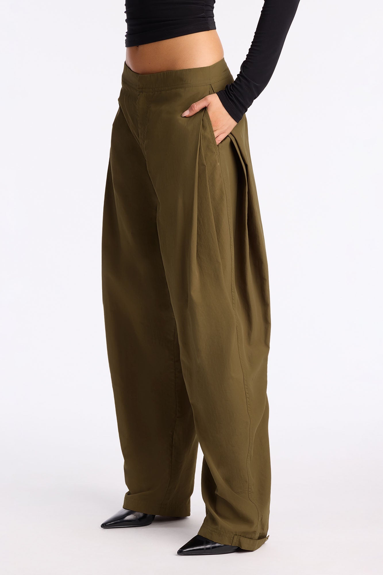 Nylon Windbreaker Pant - Military Green