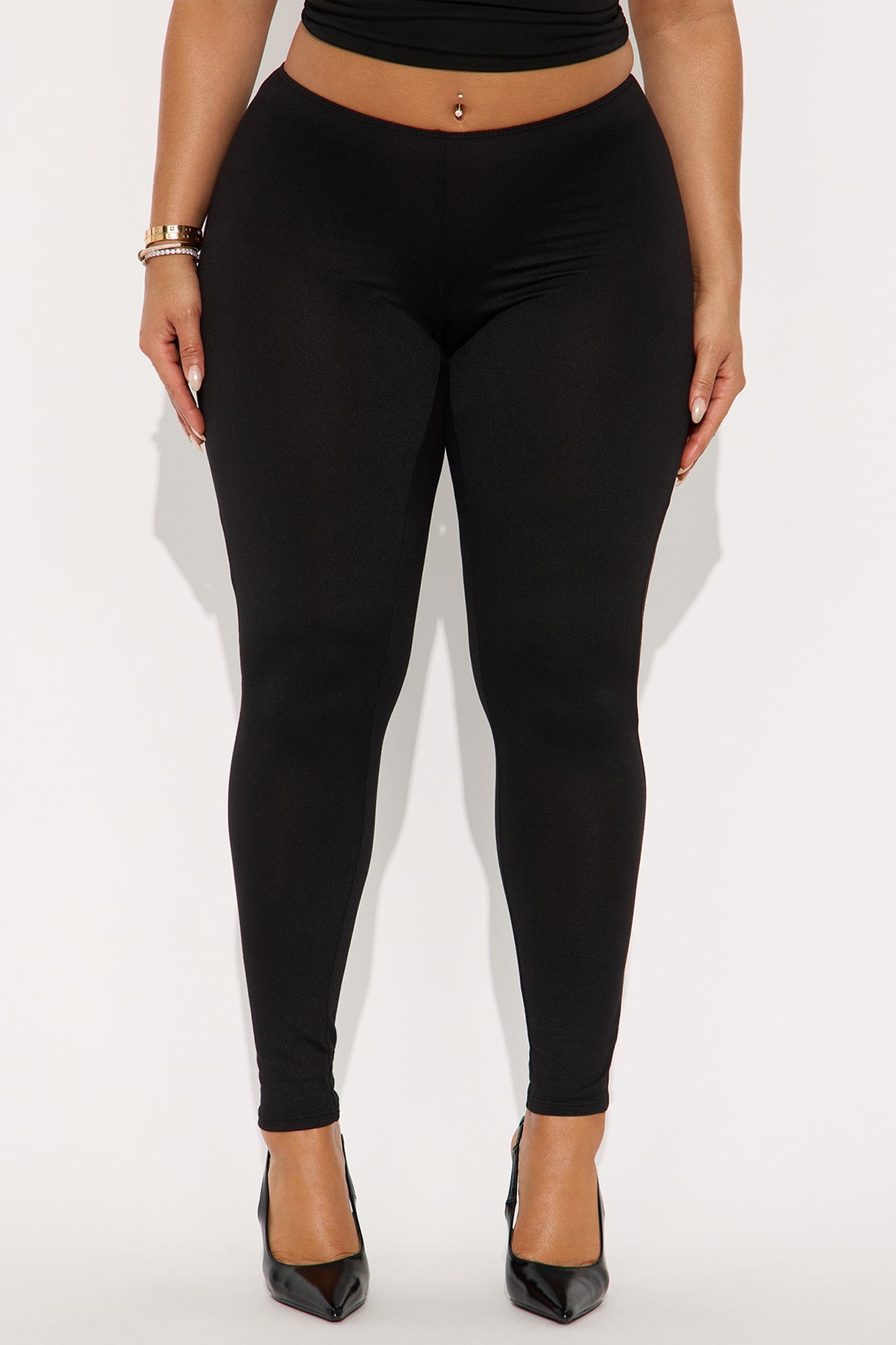 Feeling Cheeky Mid Rise Ruched Butt Legging - Black
