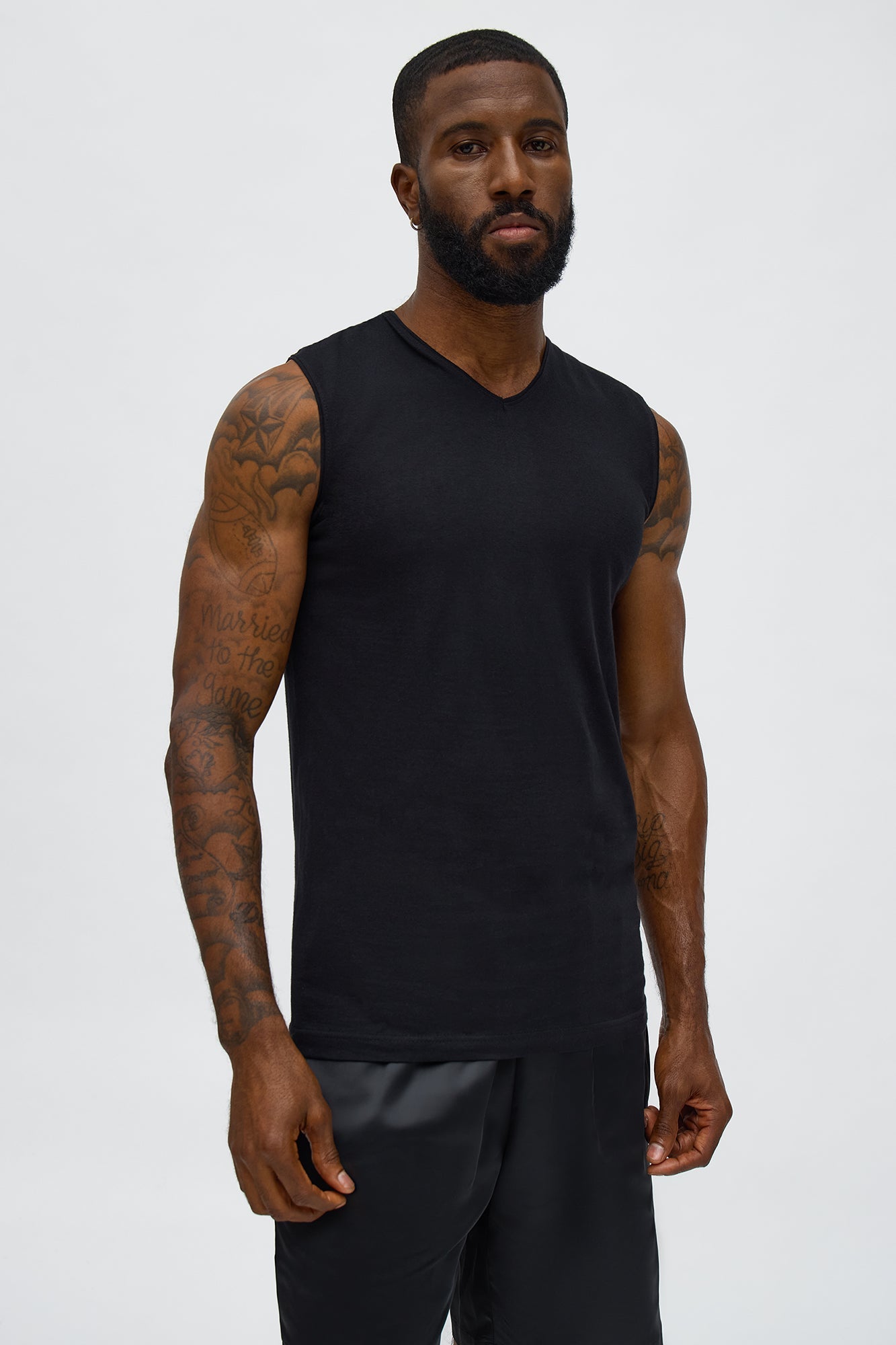Sleeveless V Muscle Tee - Black