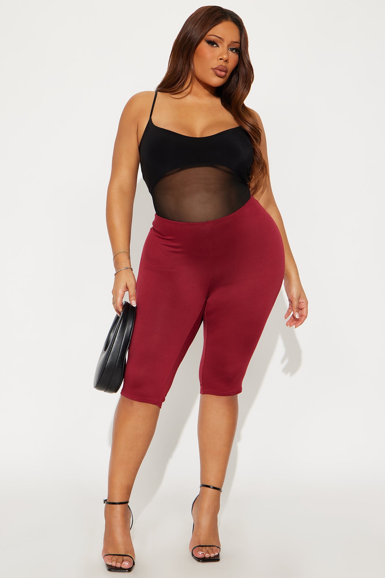 Feeling Cheeky Mid Rise Ruched Butt Capri Legging 14″ - Red