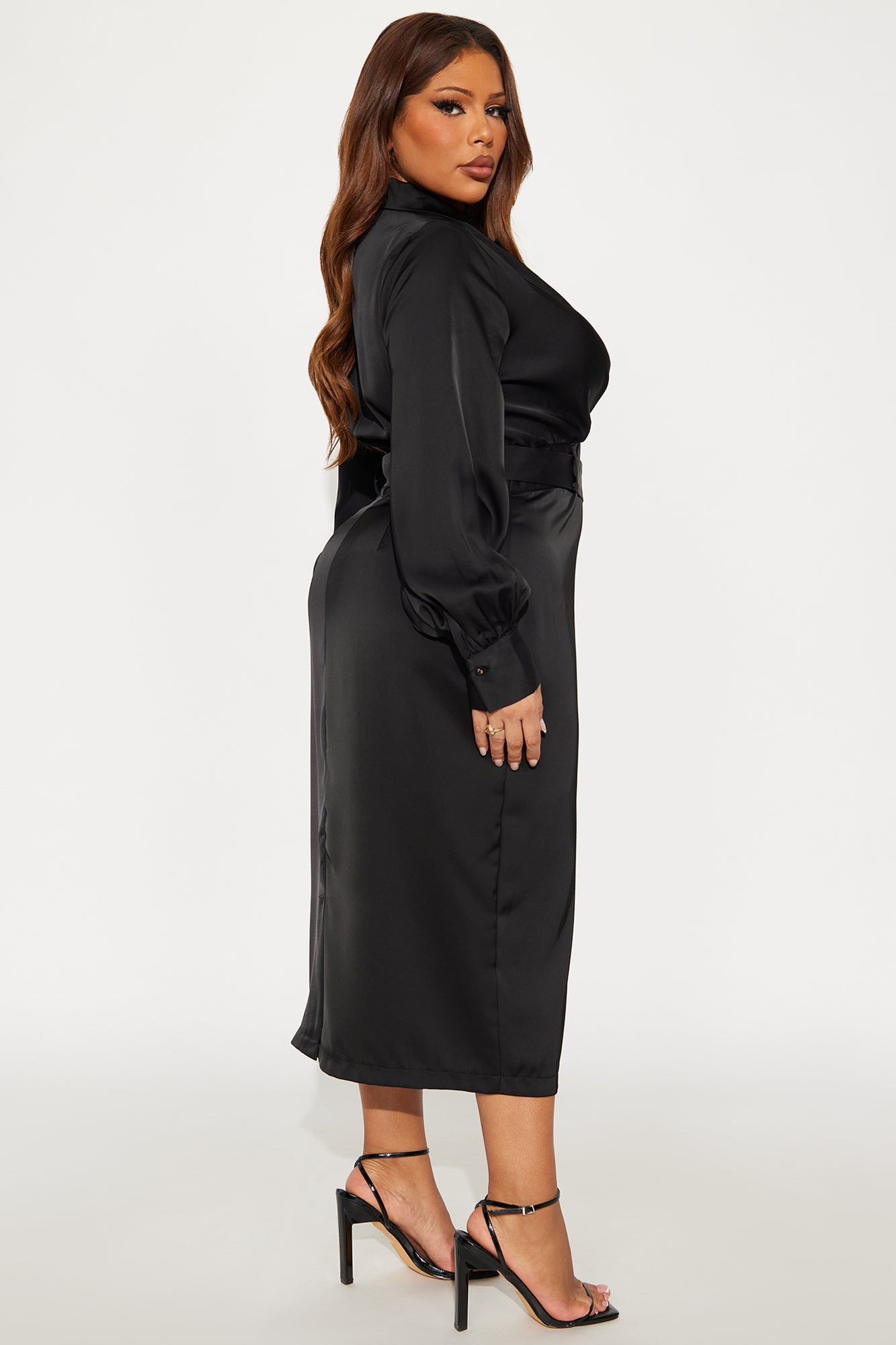 Braylynn Belted Satin Midi Dress - Black