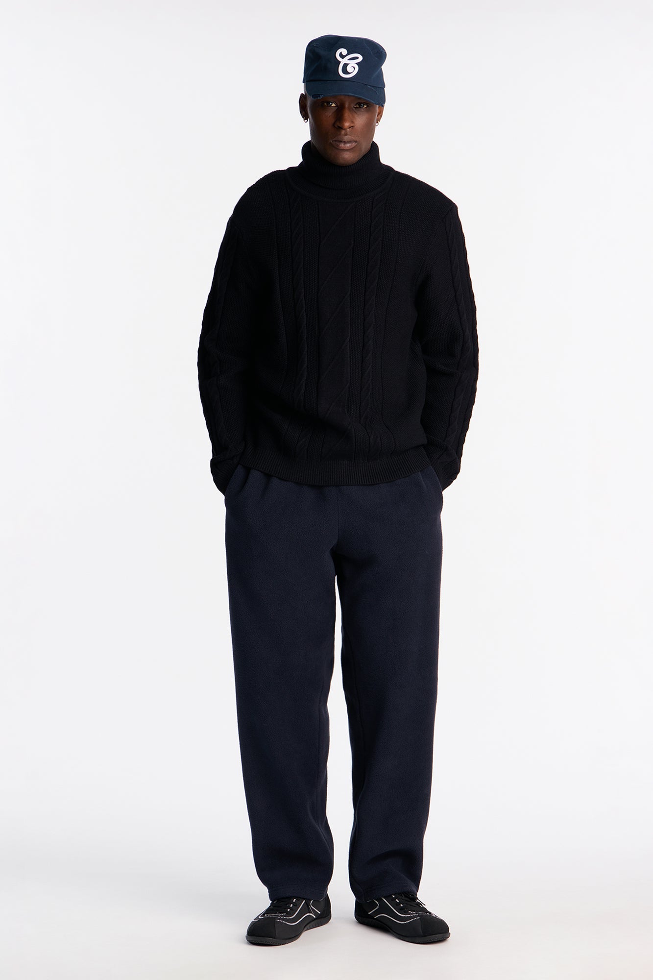 Twist Up Turtle Neck - Black