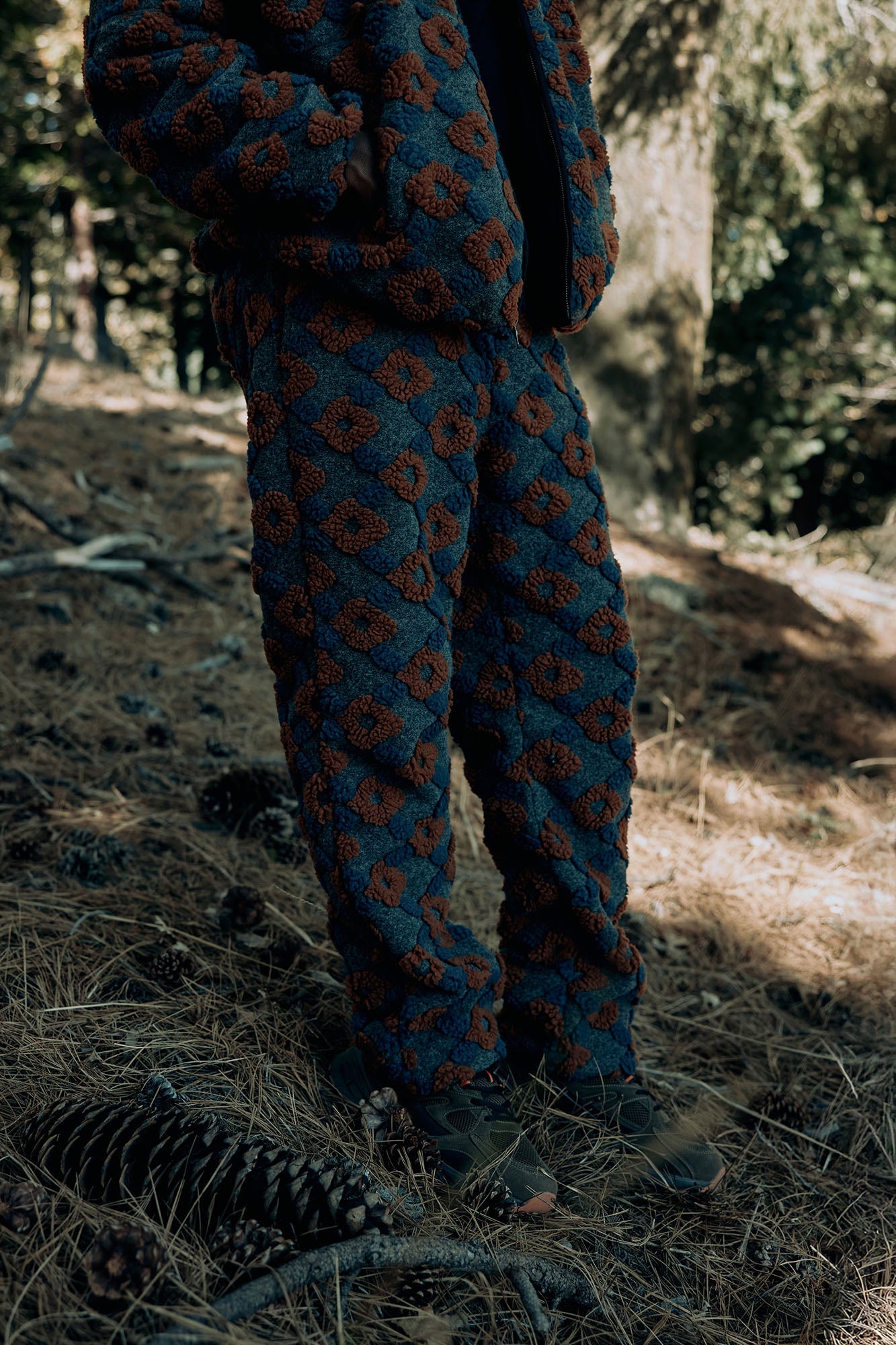 Straight Floral Sherpa Pant - Grey