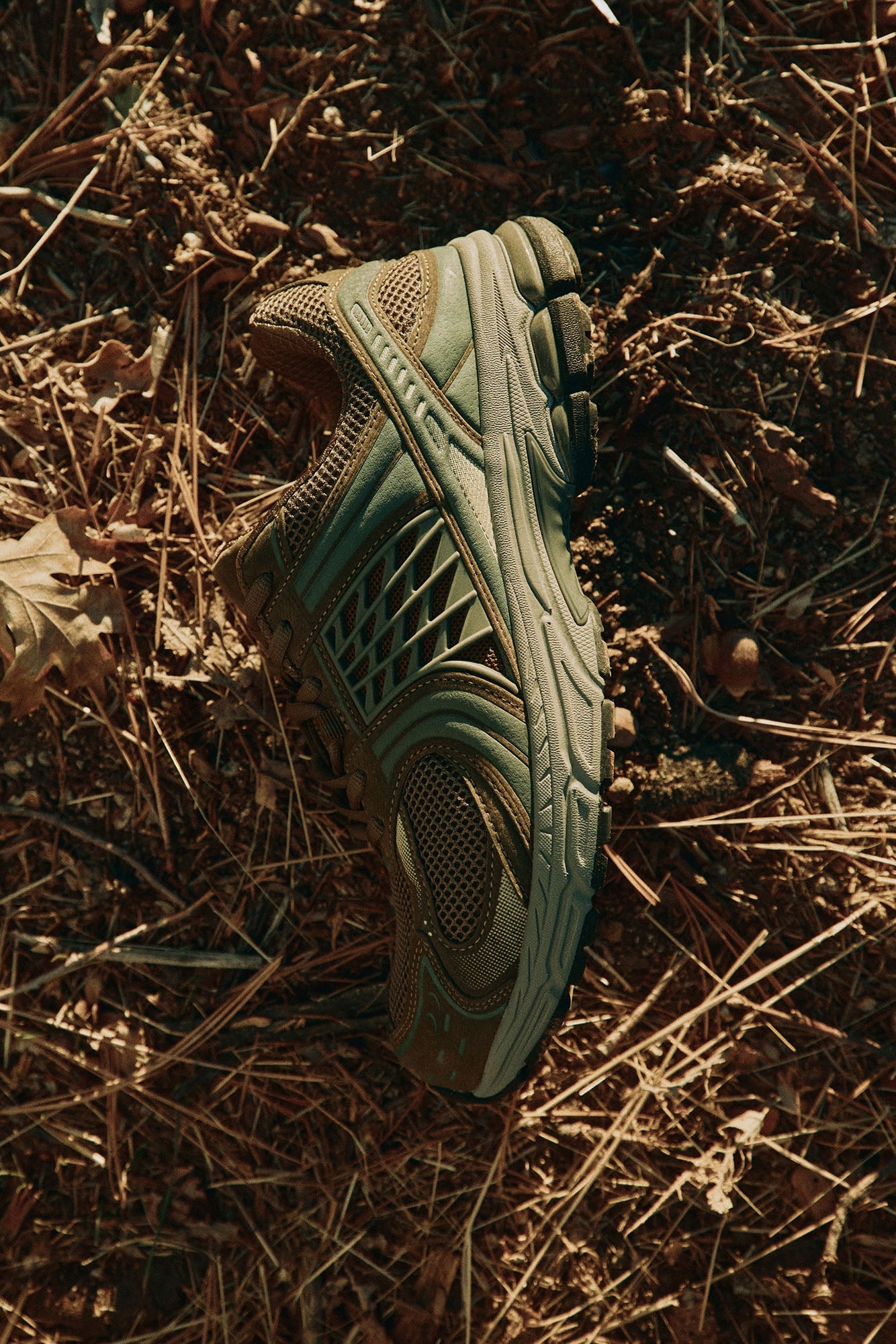 On Track Low Top Sneaker - Olive