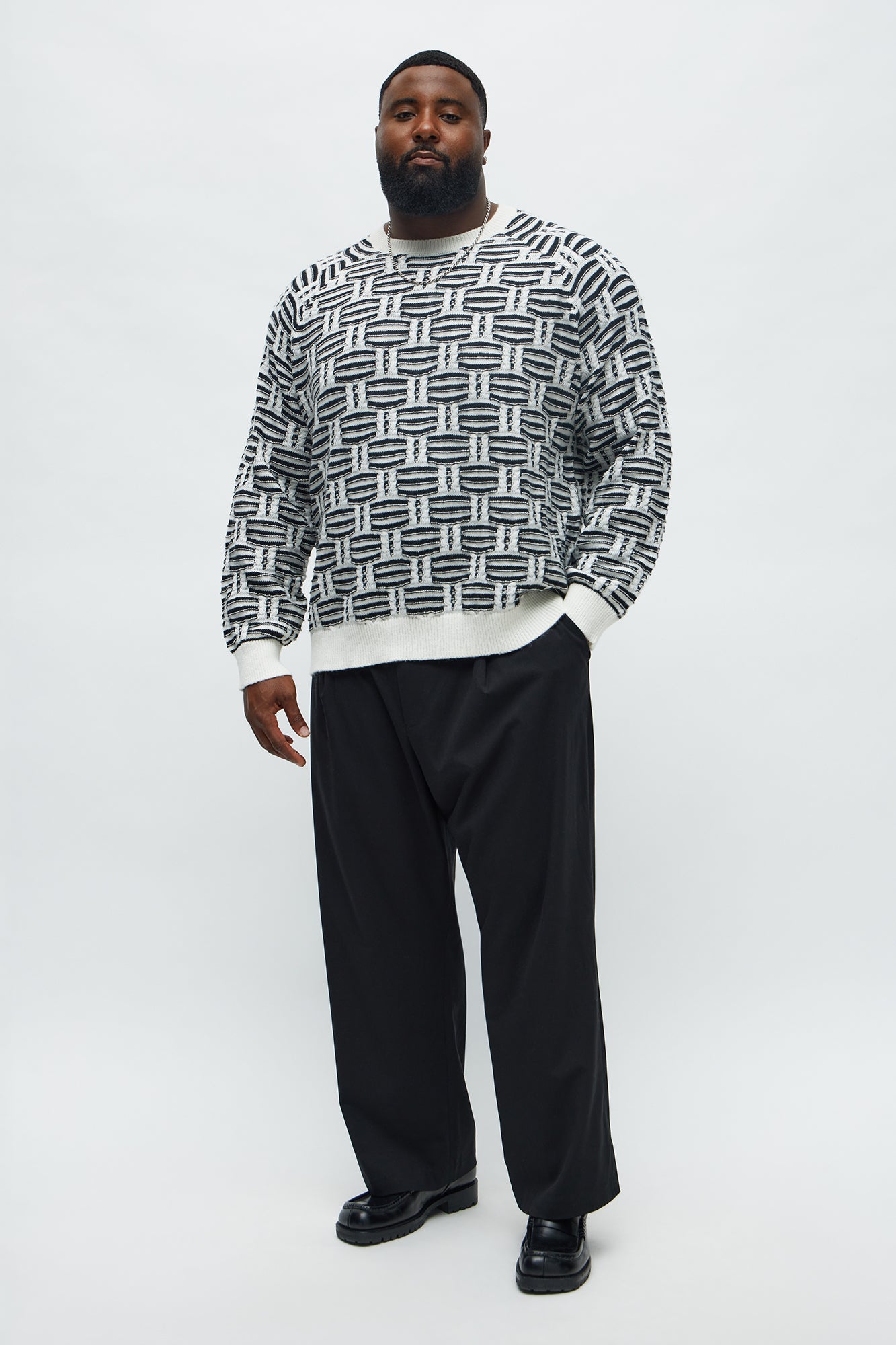 Forward Crewneck Sweater - Black/White