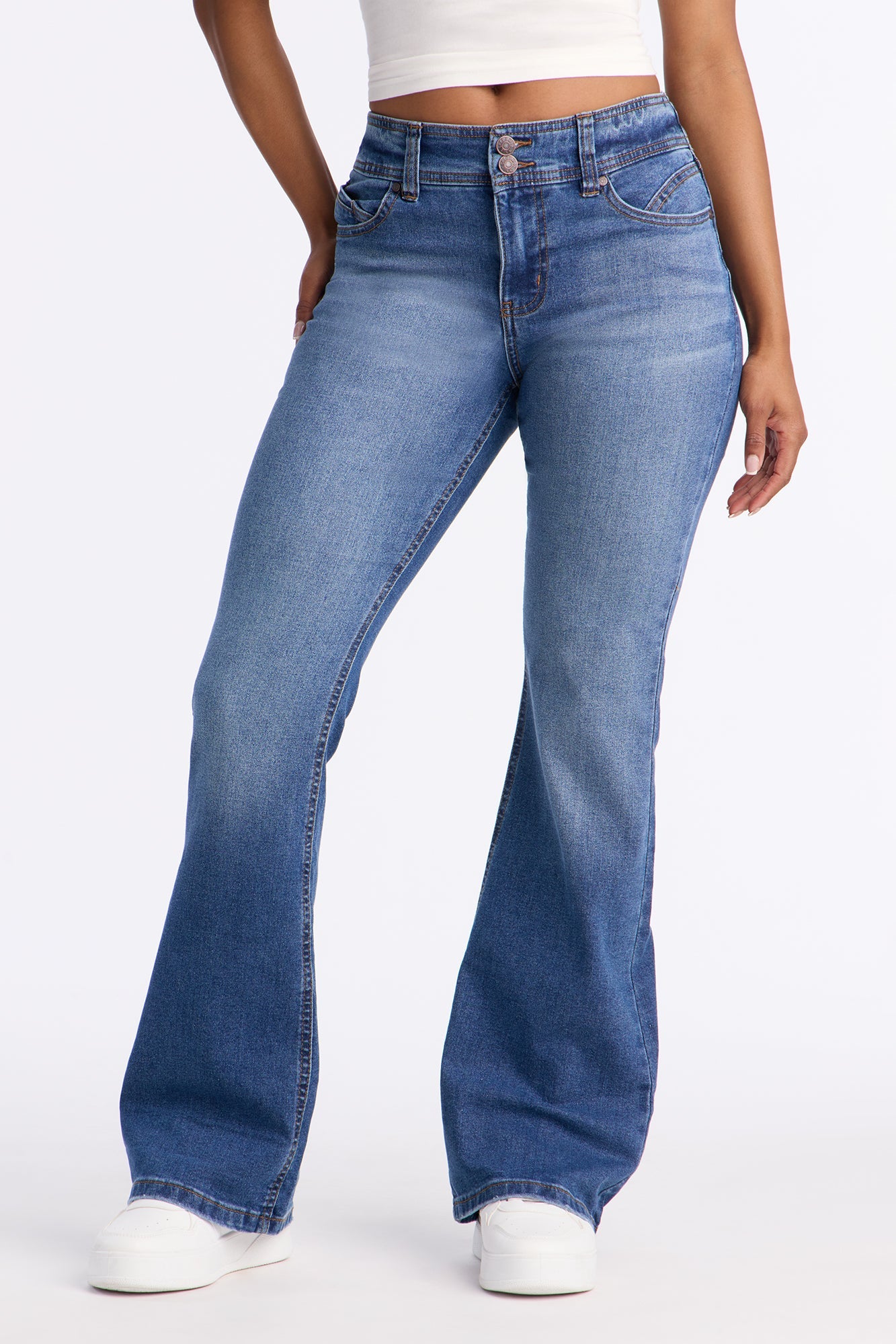 Dallas Double Button Flare Leg Jeans - Dark Wash