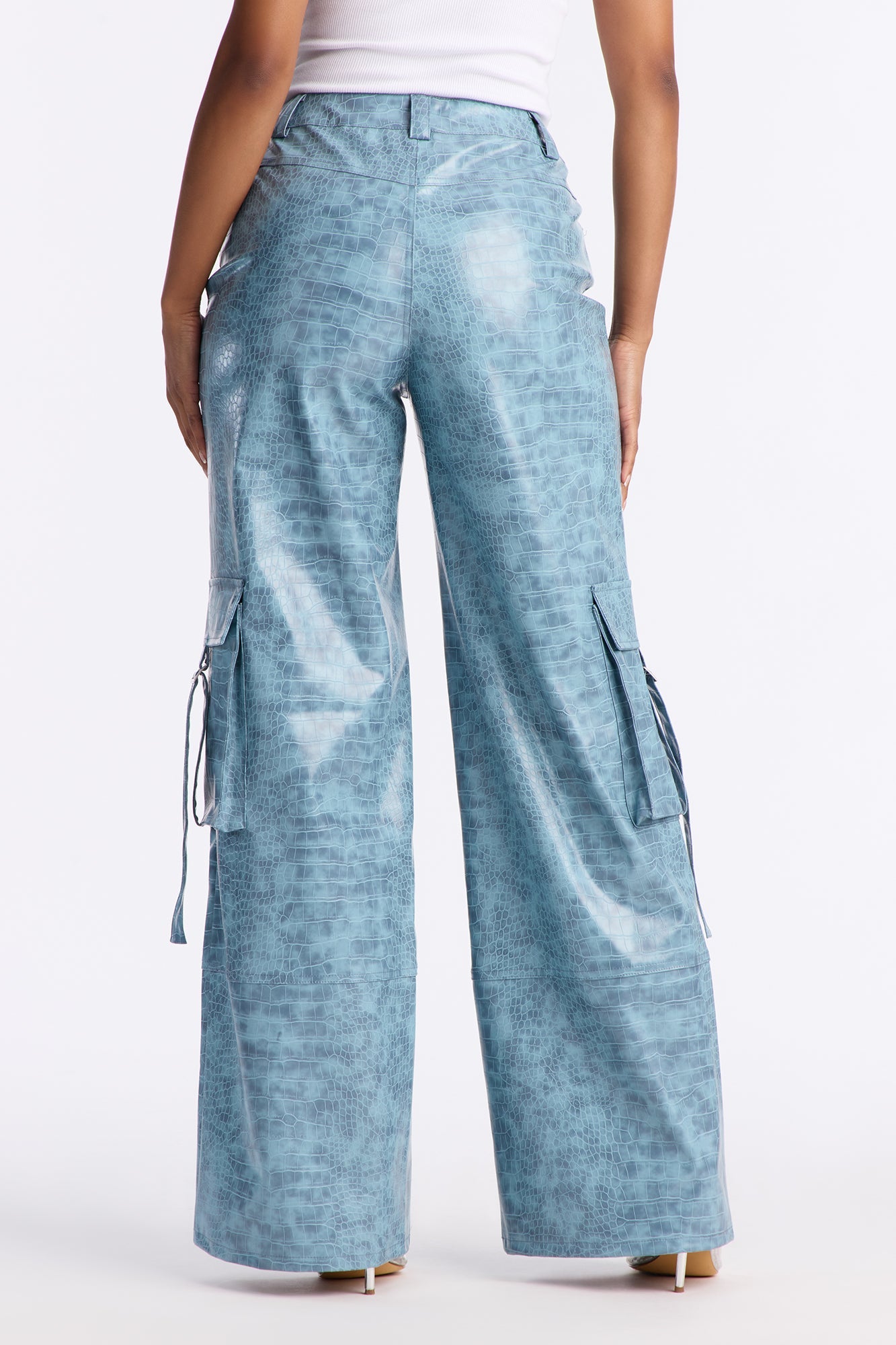 Gigi Embossed Croc Faux Leather Cargo Pant 32″ - Blue