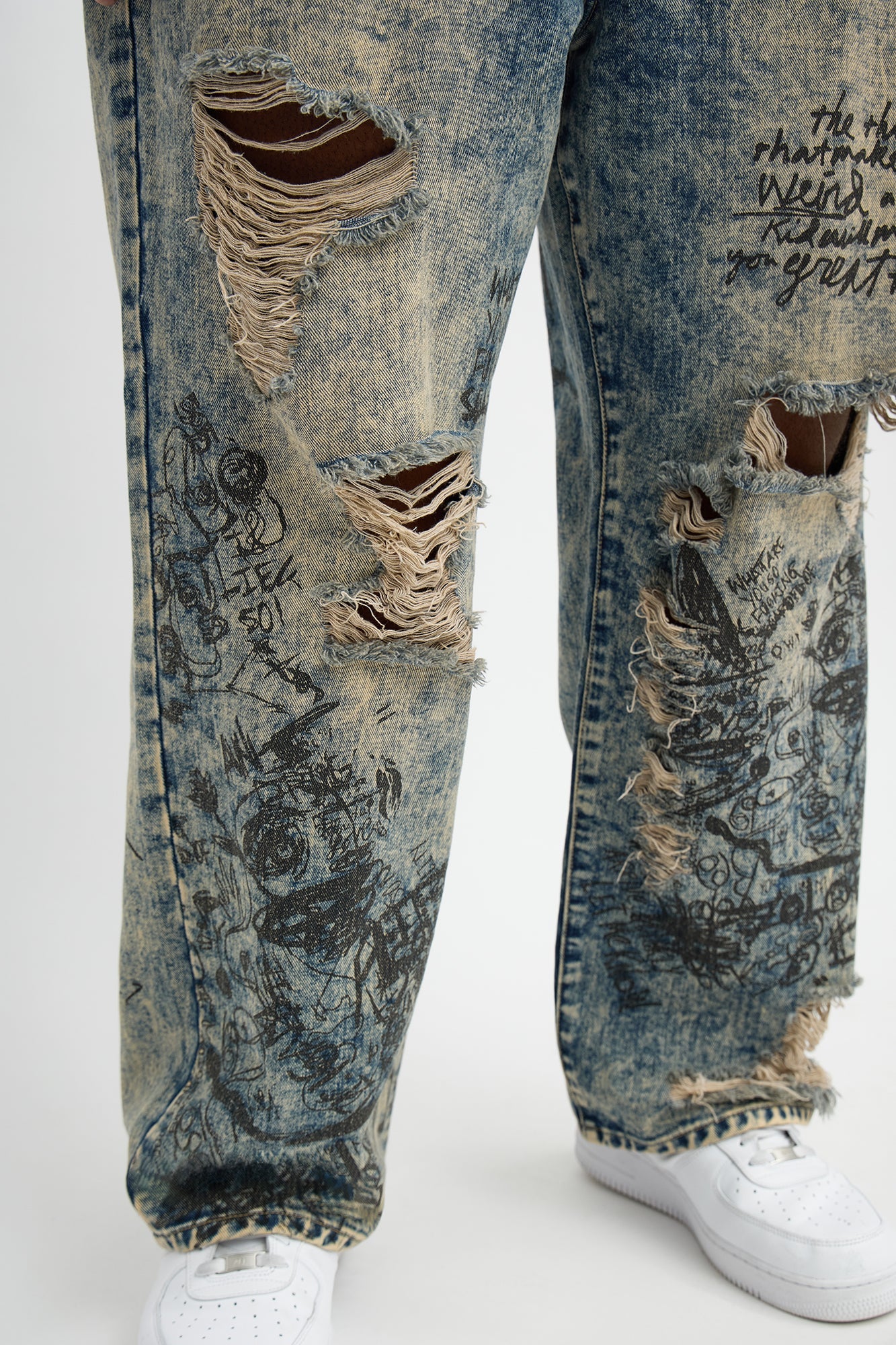 Baggy Verbiage Distressed Jean - Vintage Blue Wash