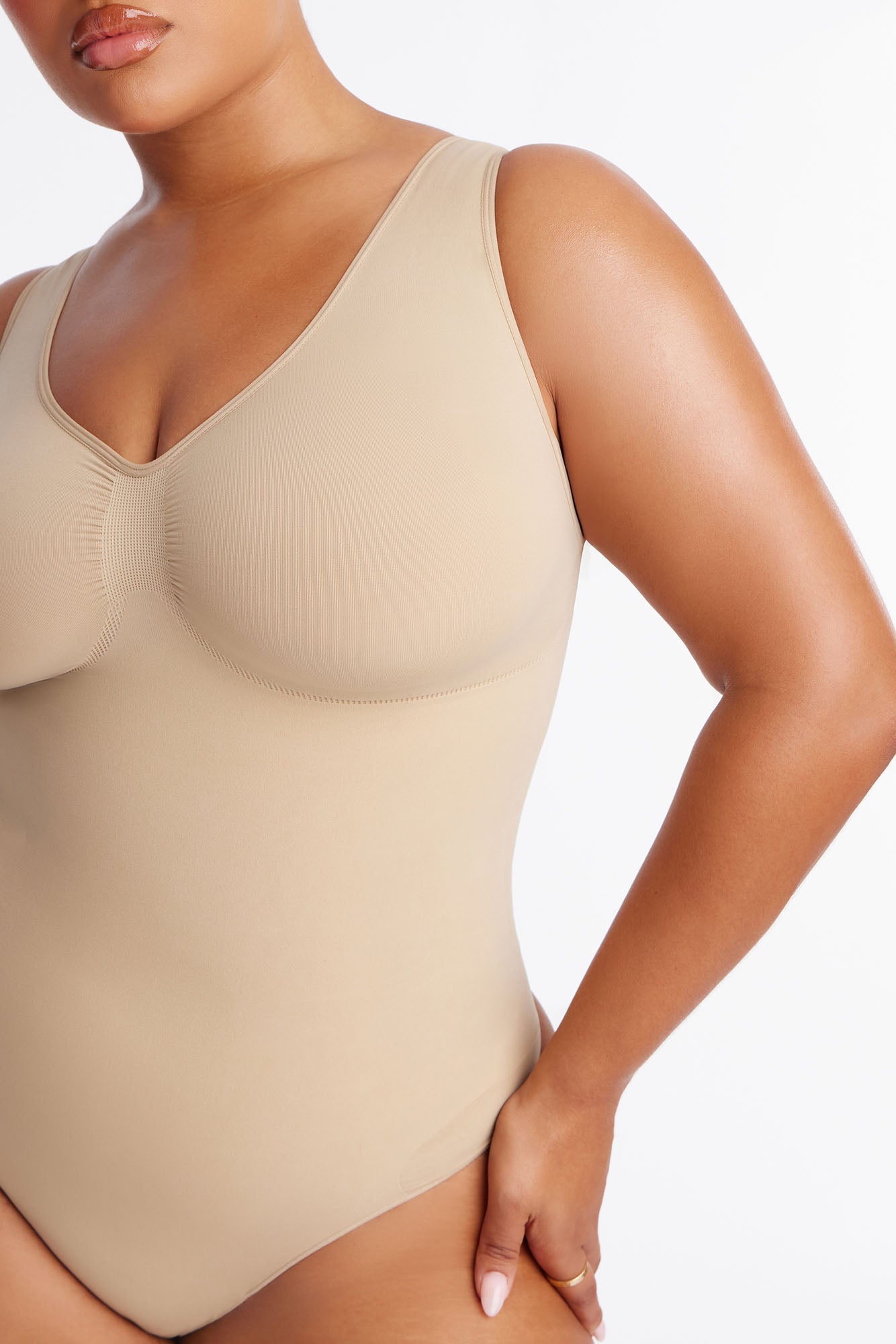 Nova Sculpt Seamless Strong Compression Scoop Neck Thong Bodysuit - Sand