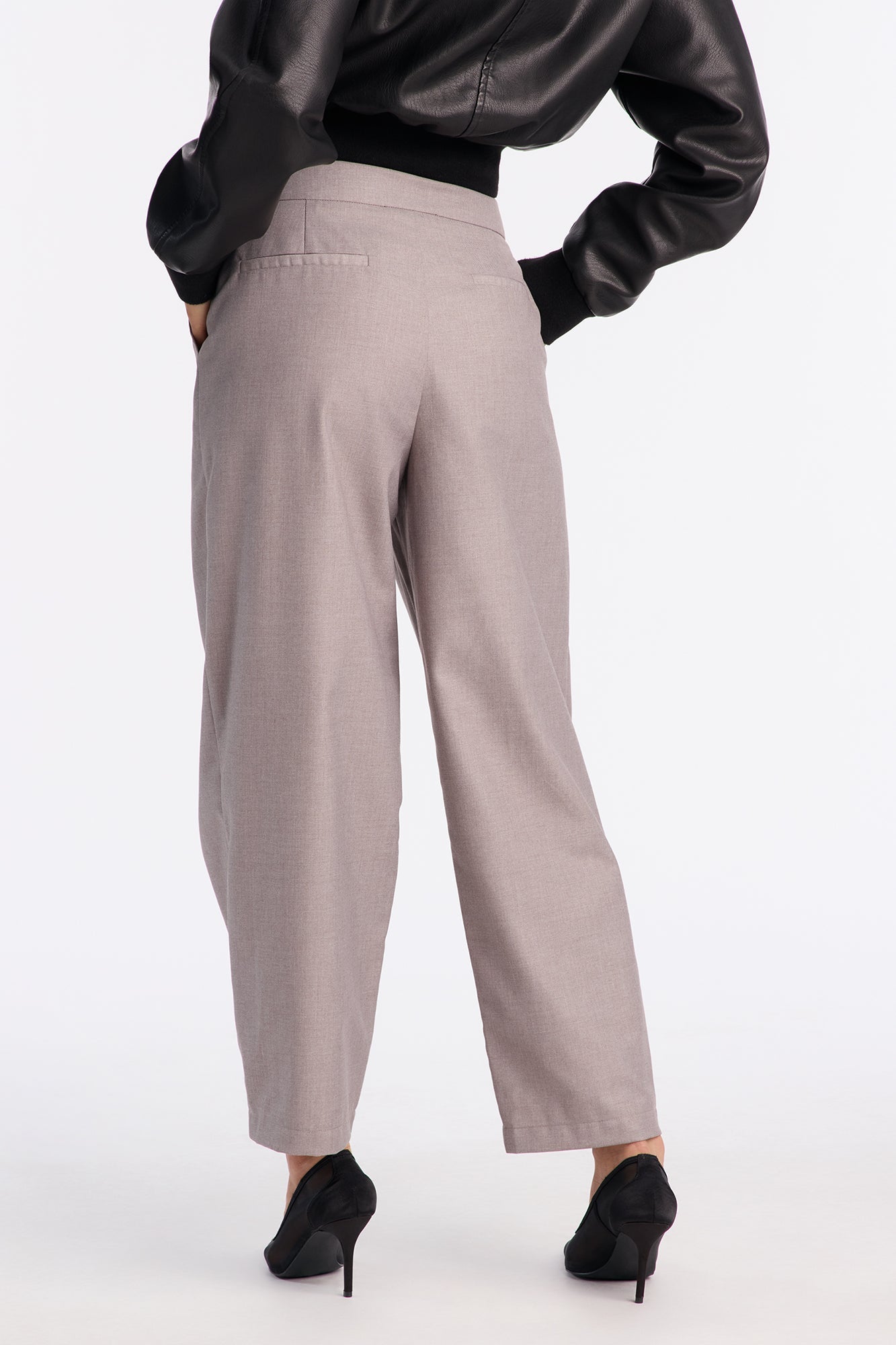 Business Only Balloon Leg Trousers - Grey