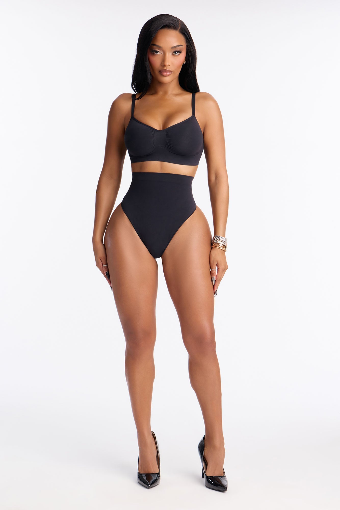 Nova Sculpt Seamless Strong Compression Bralette - Black
