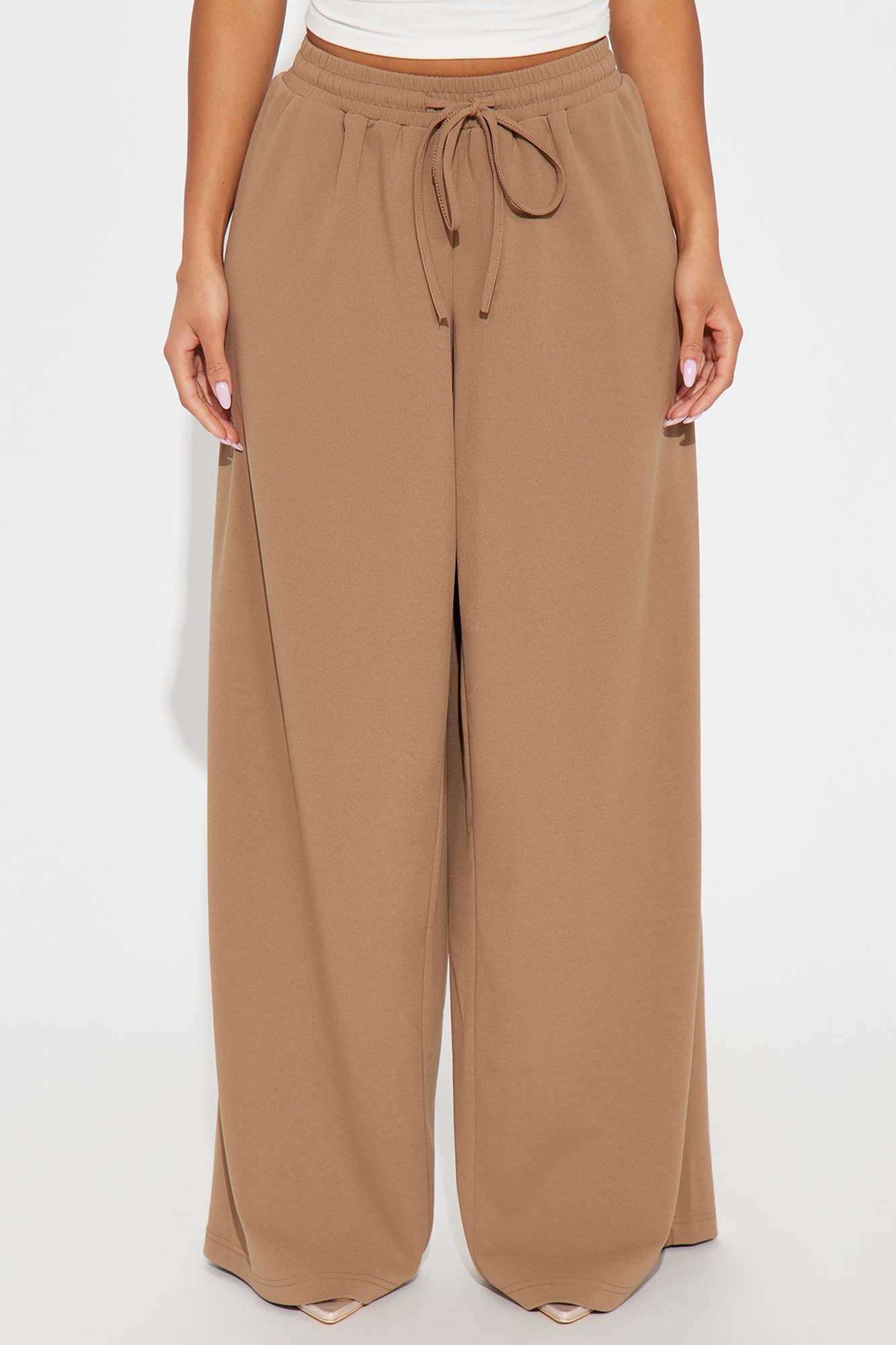Undecided Path Crepe Woven Wide Leg Pant 33 - Mocha