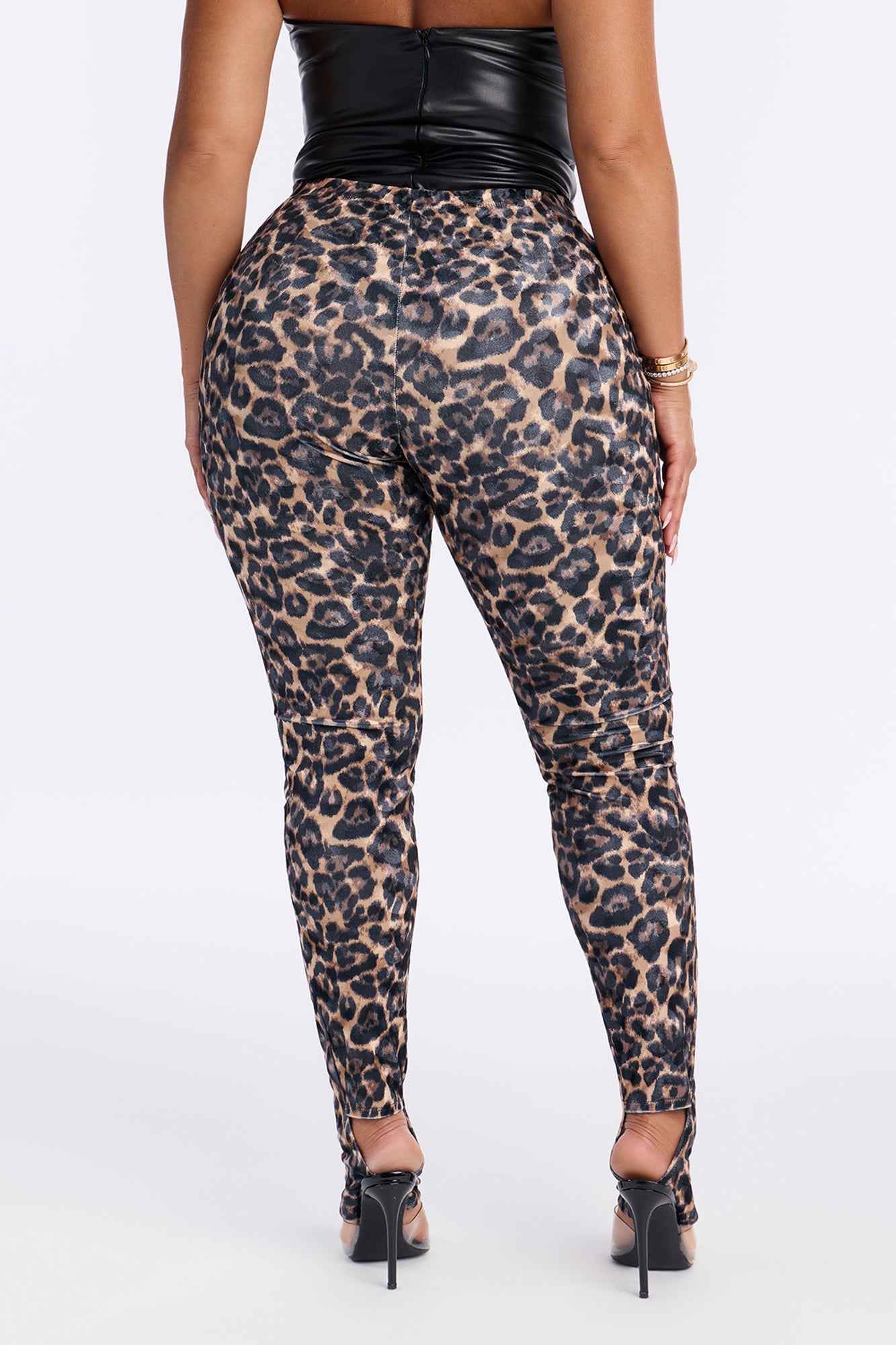 Spotted Crush Leopard Velvet Footed Legging - Leopard
